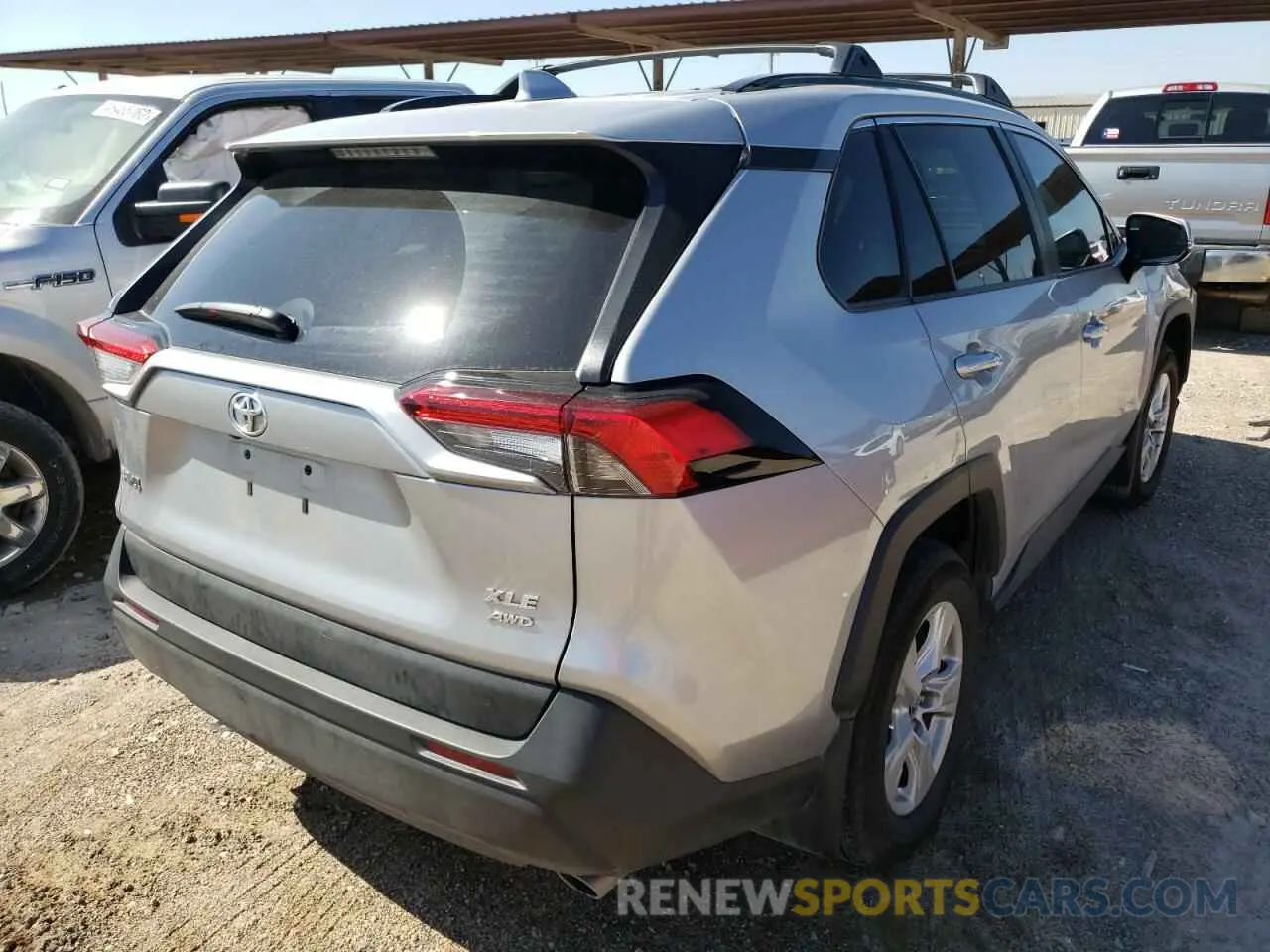 4 Photograph of a damaged car 2T3P1RFV1MC181521 TOYOTA RAV4 2021