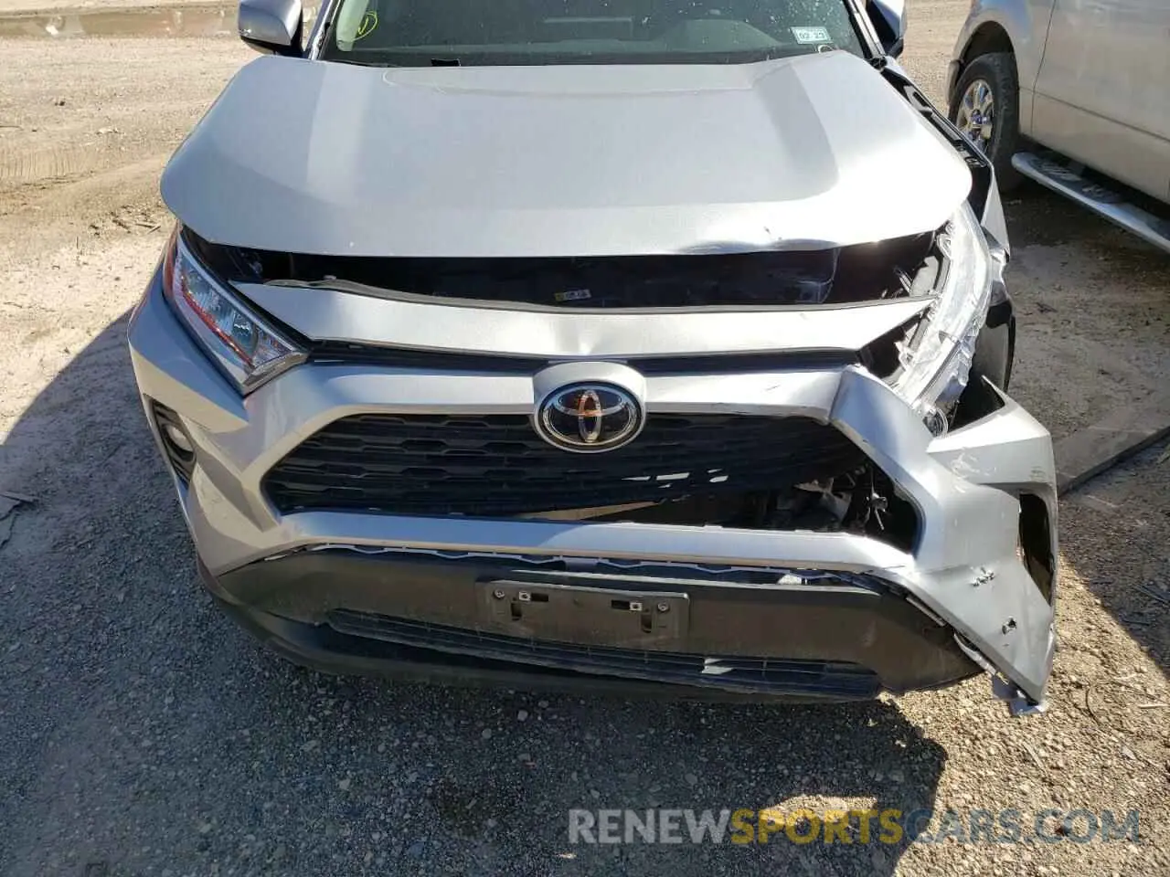 9 Photograph of a damaged car 2T3P1RFV1MC181521 TOYOTA RAV4 2021