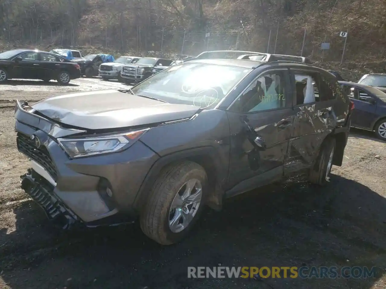 2 Photograph of a damaged car 2T3P1RFV1MC197475 TOYOTA RAV4 2021