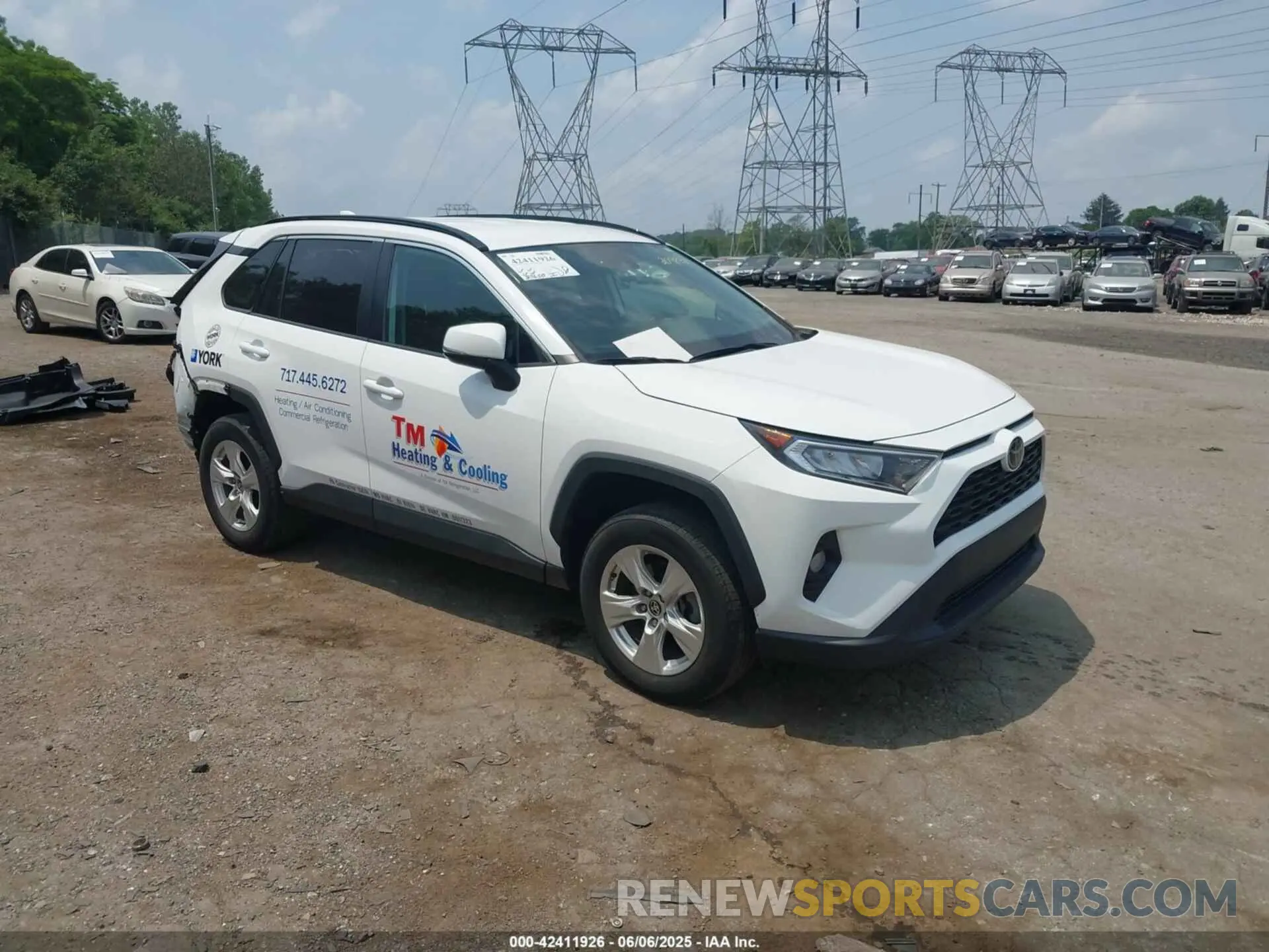 1 Photograph of a damaged car 2T3P1RFV1MC209897 TOYOTA RAV4 2021
