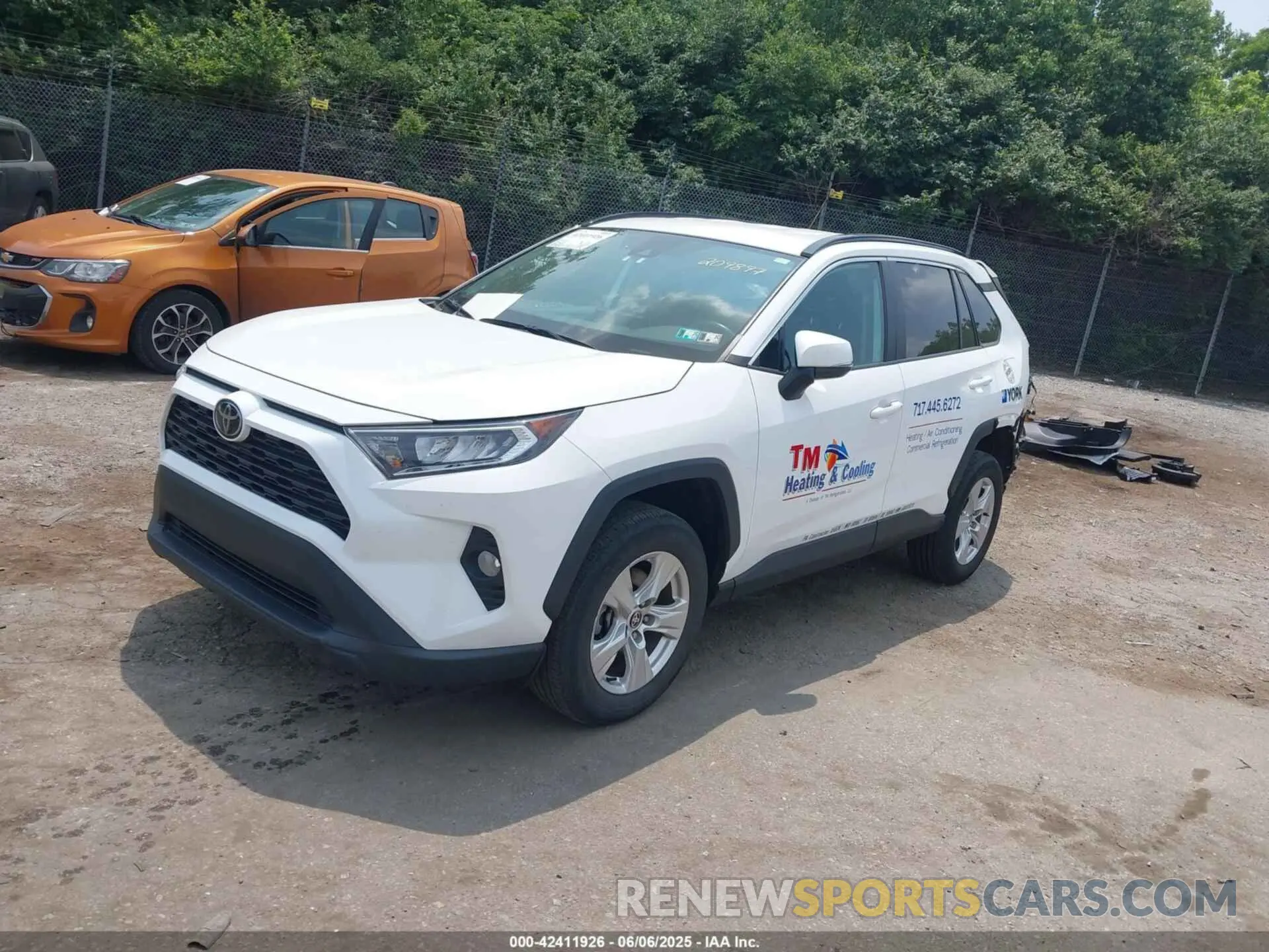 2 Photograph of a damaged car 2T3P1RFV1MC209897 TOYOTA RAV4 2021