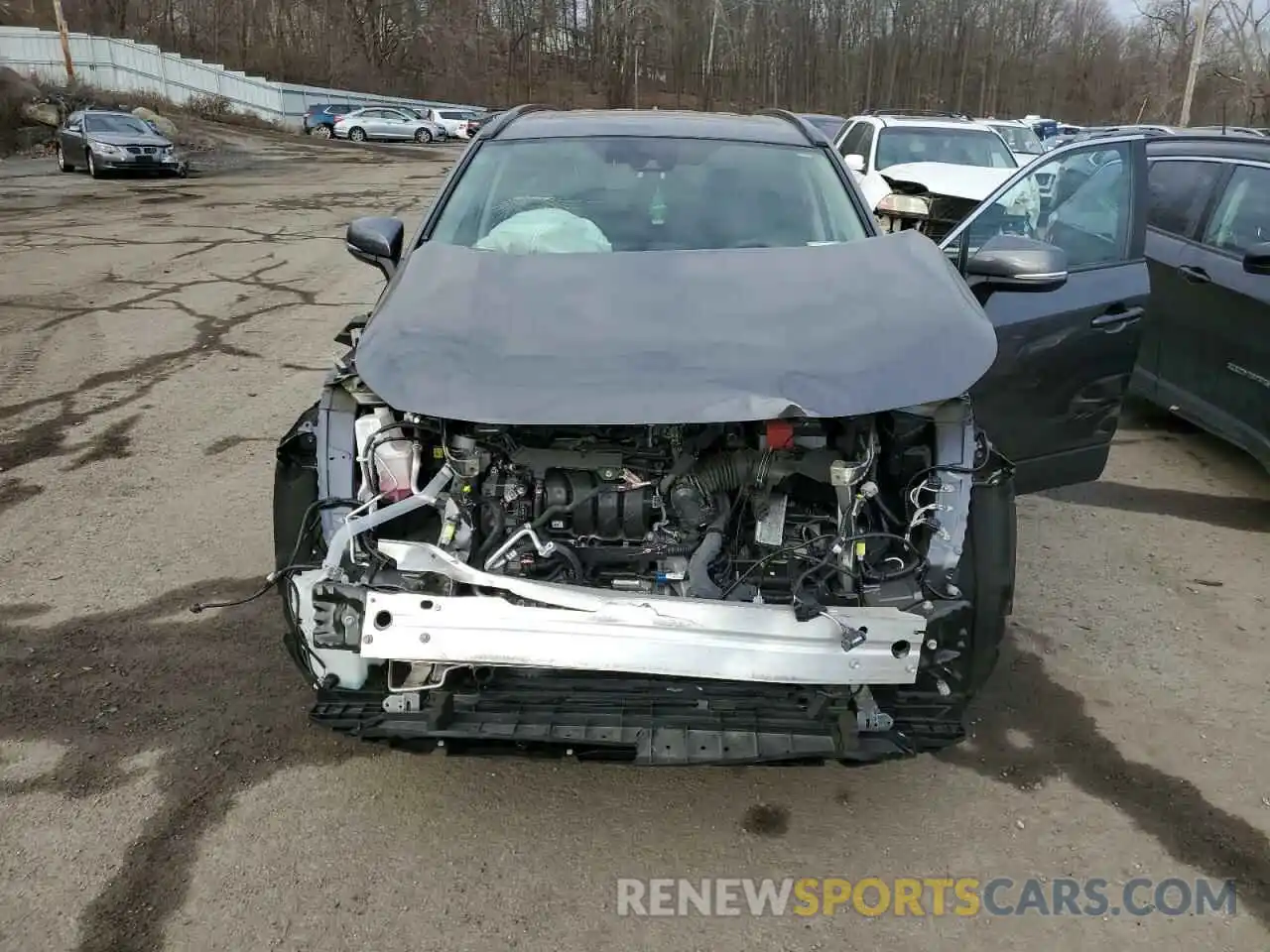 5 Photograph of a damaged car 2T3P1RFV1MC219541 TOYOTA RAV4 2021