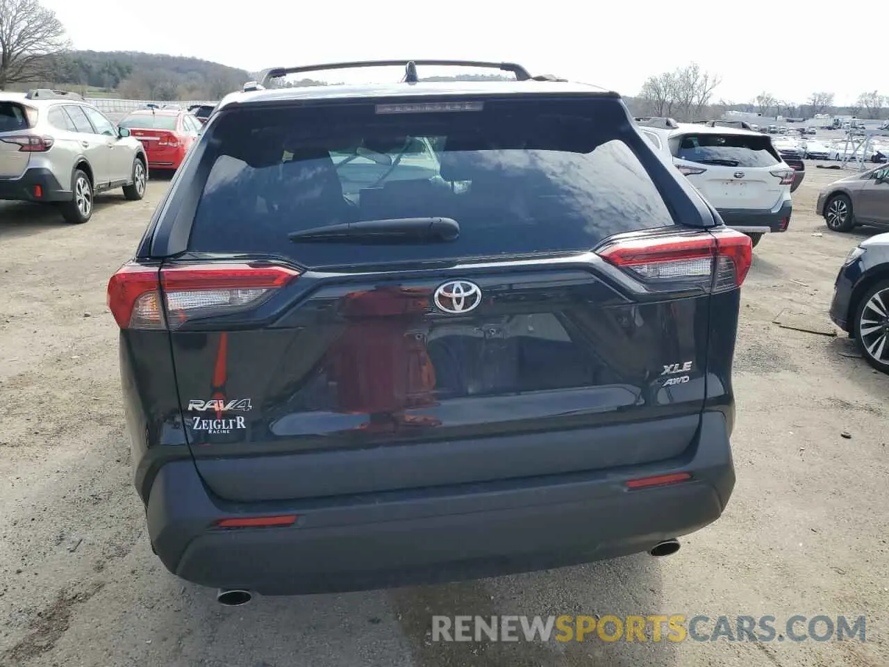 6 Photograph of a damaged car 2T3P1RFV1MC240468 TOYOTA RAV4 2021