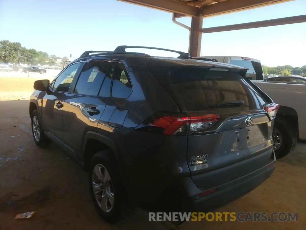 3 Photograph of a damaged car 2T3P1RFV1MC249526 TOYOTA RAV4 2021