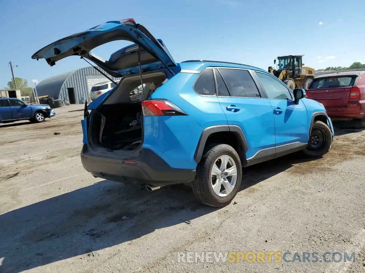 4 Photograph of a damaged car 2T3P1RFV1MW154270 TOYOTA RAV4 2021