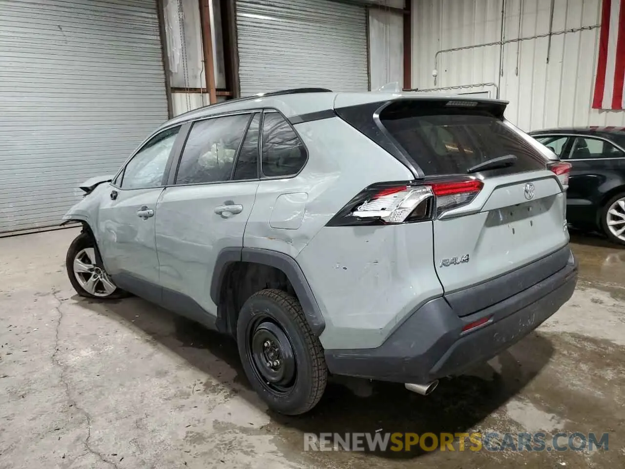 2 Photograph of a damaged car 2T3P1RFV1MW186510 TOYOTA RAV4 2021