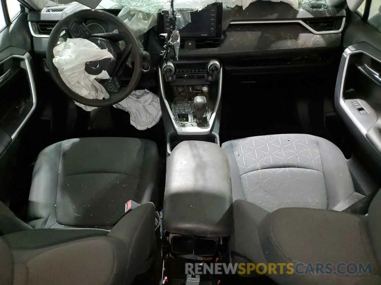8 Photograph of a damaged car 2T3P1RFV1MW186510 TOYOTA RAV4 2021