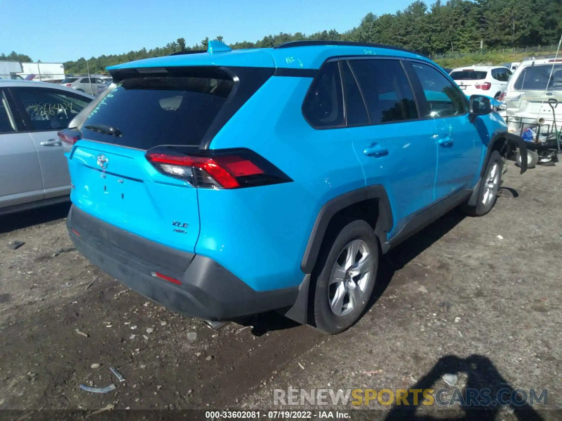 4 Photograph of a damaged car 2T3P1RFV1MW210398 TOYOTA RAV4 2021