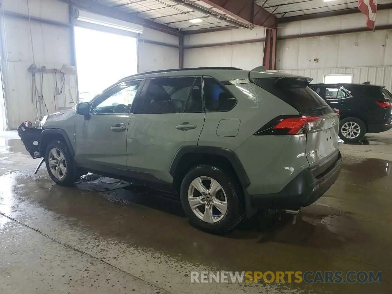 2 Photograph of a damaged car 2T3P1RFV1MW215844 TOYOTA RAV4 2021