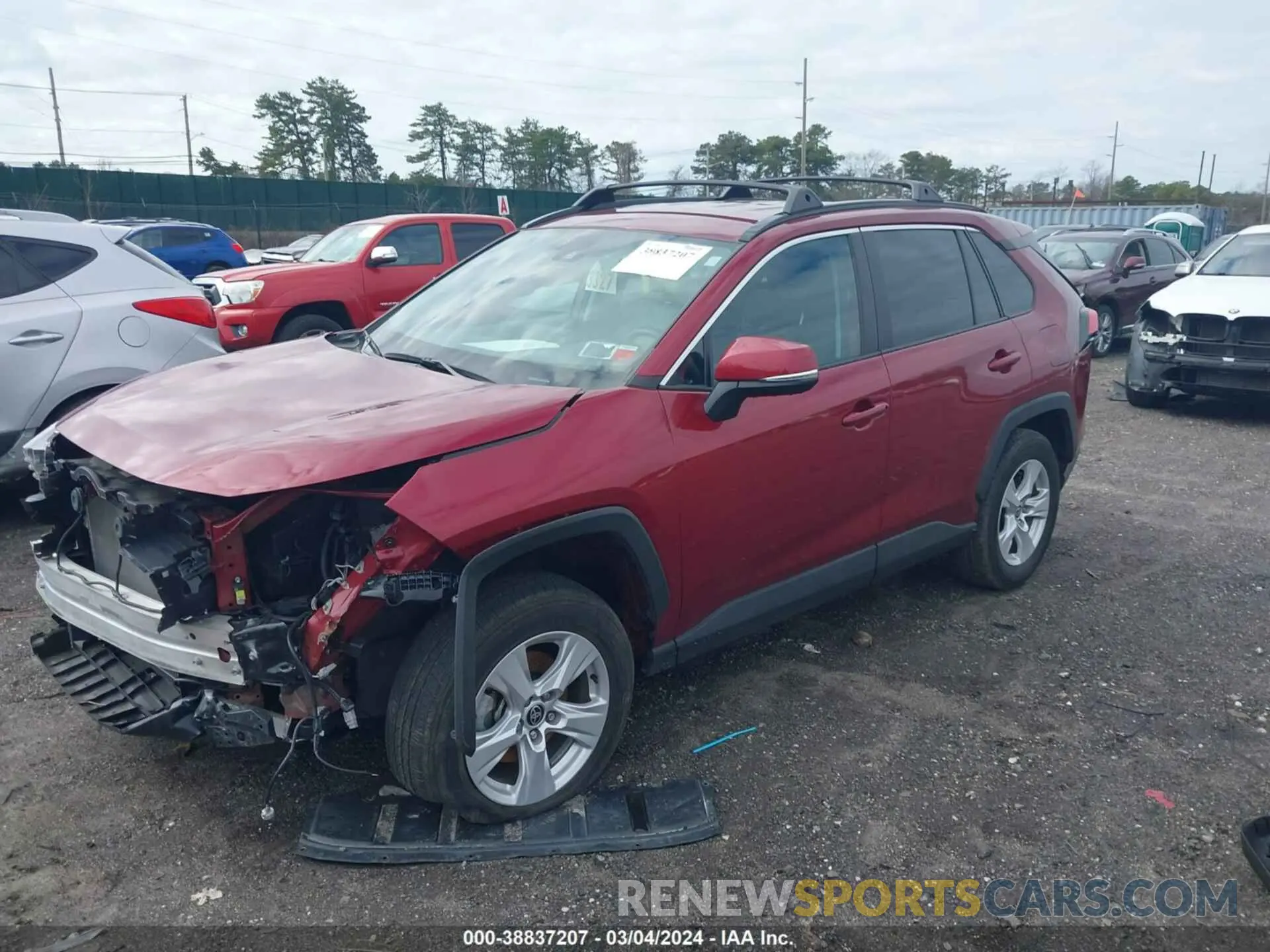 2 Photograph of a damaged car 2T3P1RFV1MW228917 TOYOTA RAV4 2021