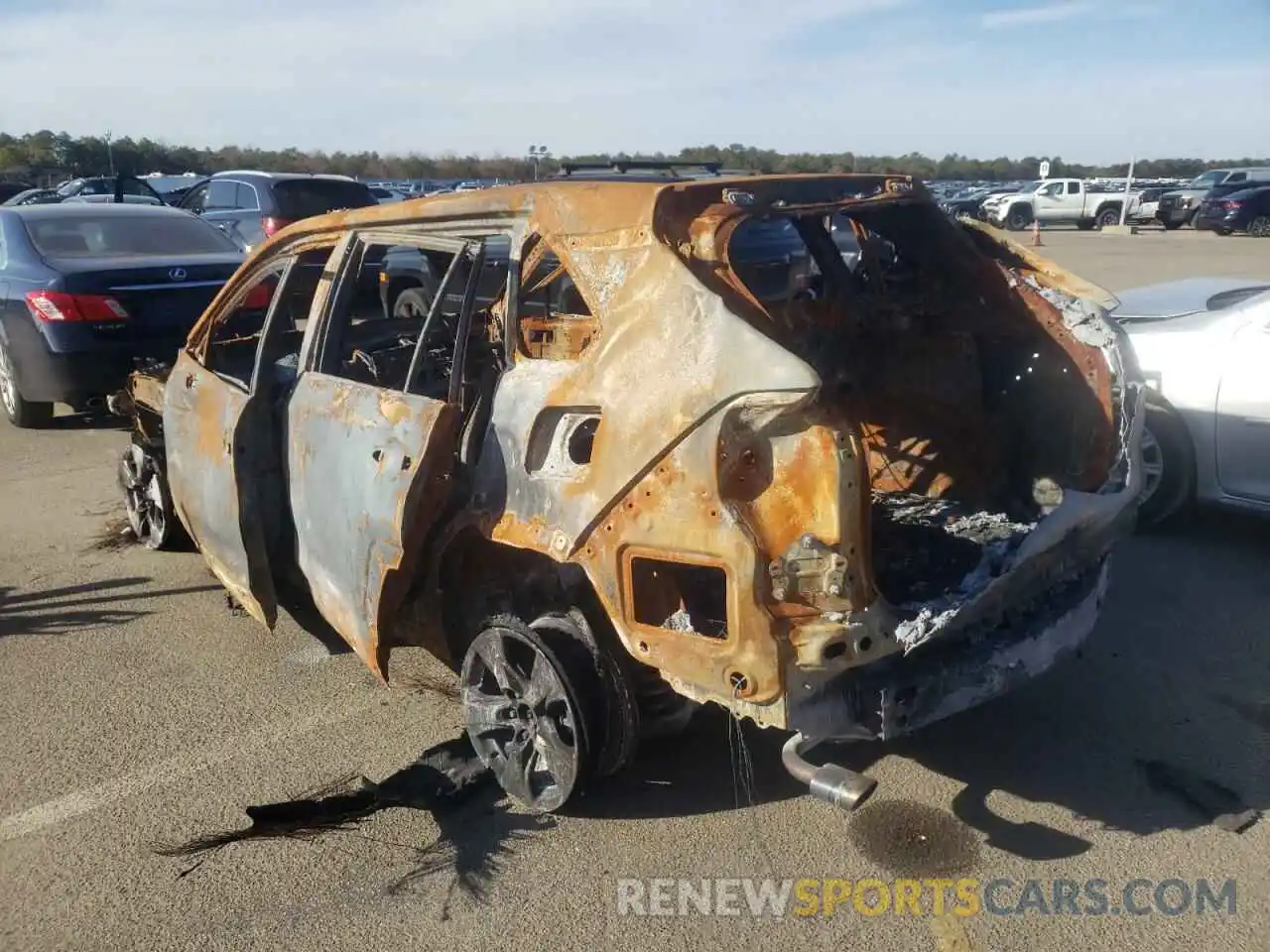 3 Photograph of a damaged car 2T3P1RFV1MW239500 TOYOTA RAV4 2021