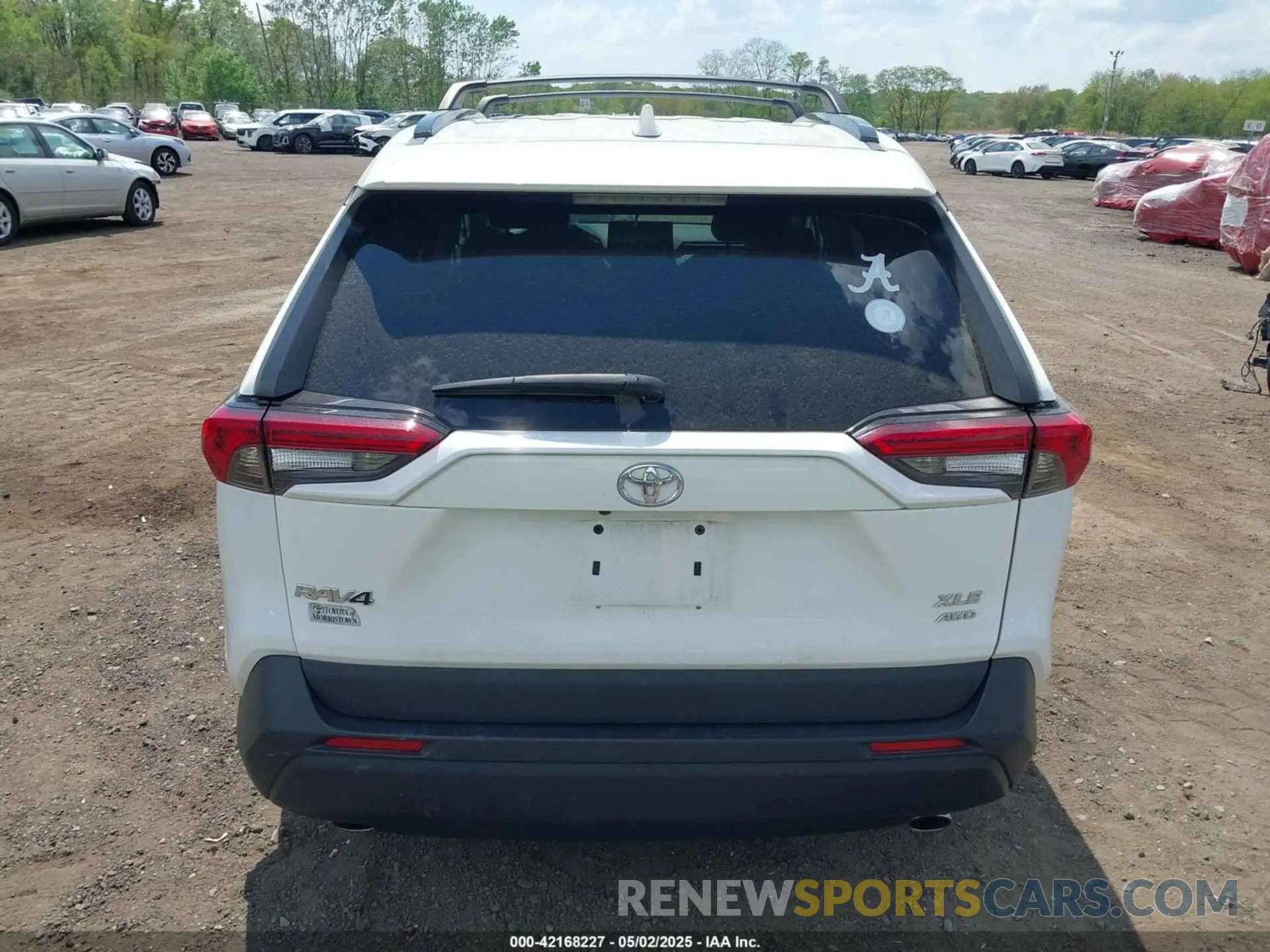 16 Photograph of a damaged car 2T3P1RFV1MW243109 TOYOTA RAV4 2021