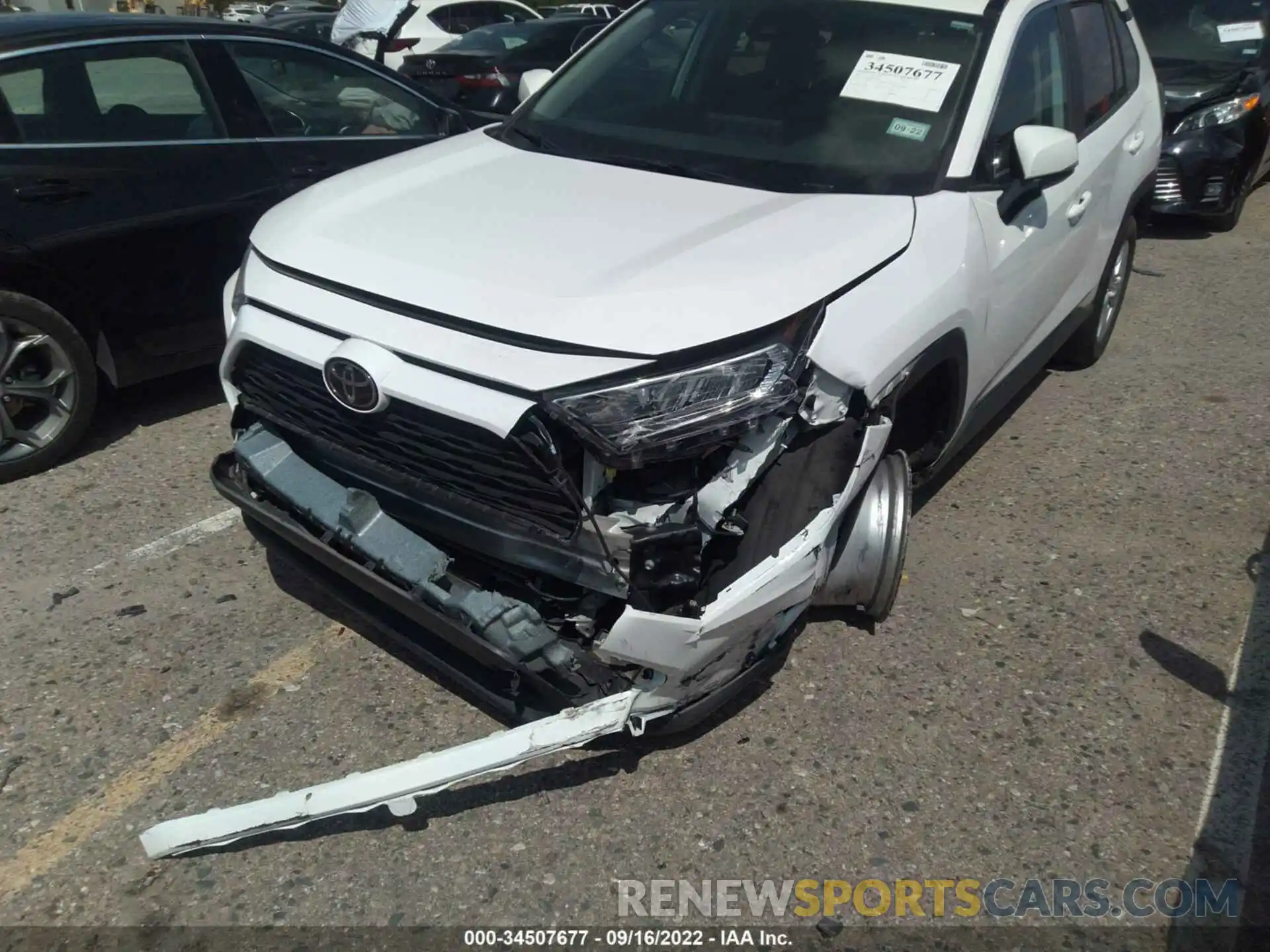 6 Photograph of a damaged car 2T3P1RFV2MC144977 TOYOTA RAV4 2021