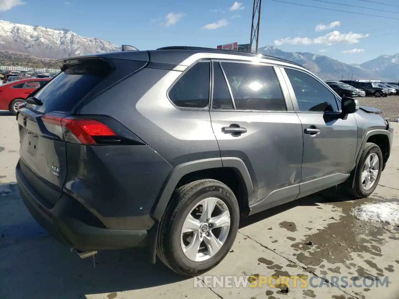 3 Photograph of a damaged car 2T3P1RFV2MC151315 TOYOTA RAV4 2021