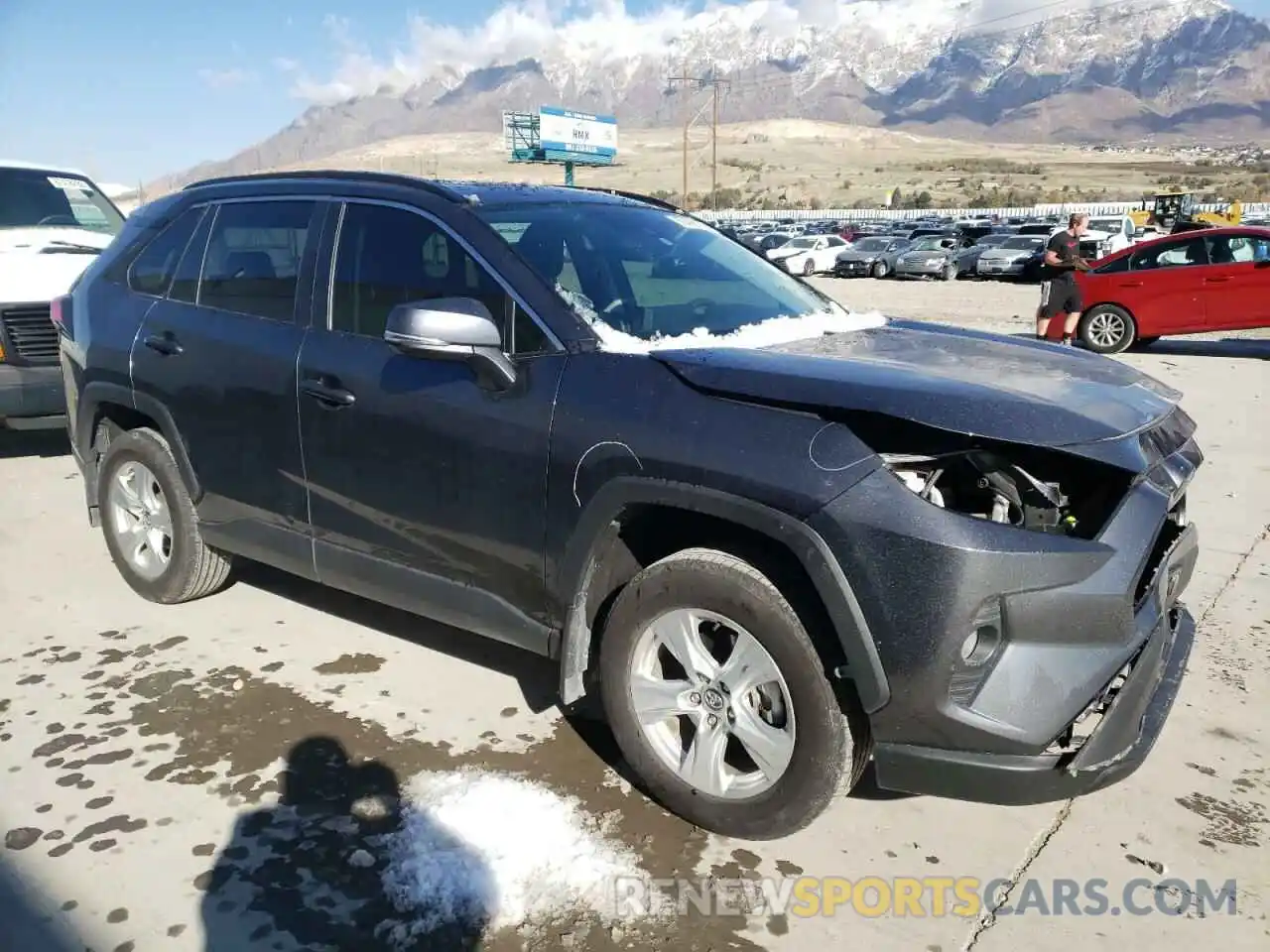 4 Photograph of a damaged car 2T3P1RFV2MC151315 TOYOTA RAV4 2021