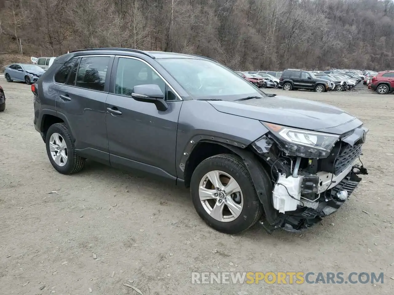 4 Photograph of a damaged car 2T3P1RFV2MC161259 TOYOTA RAV4 2021