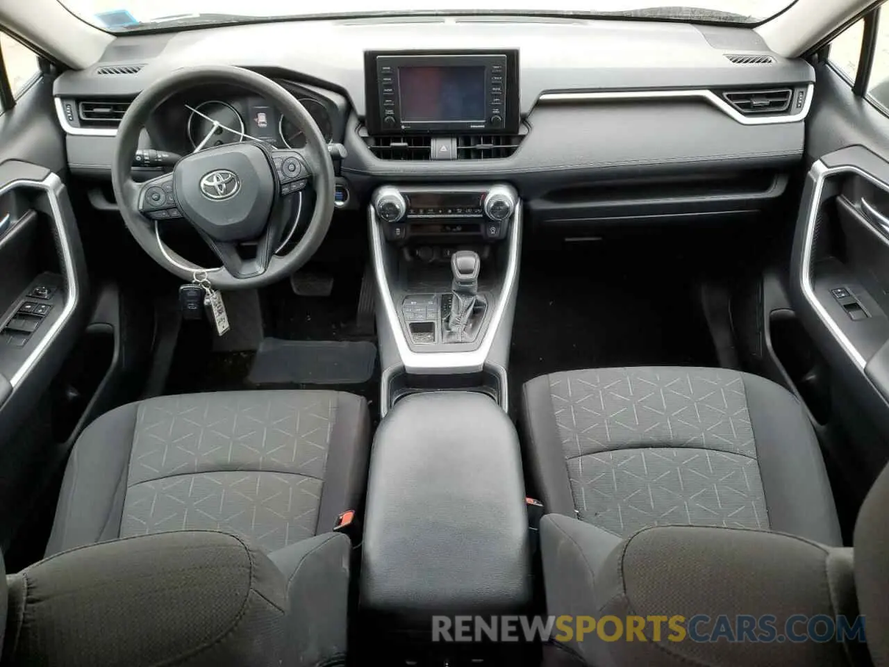 8 Photograph of a damaged car 2T3P1RFV2MC161259 TOYOTA RAV4 2021