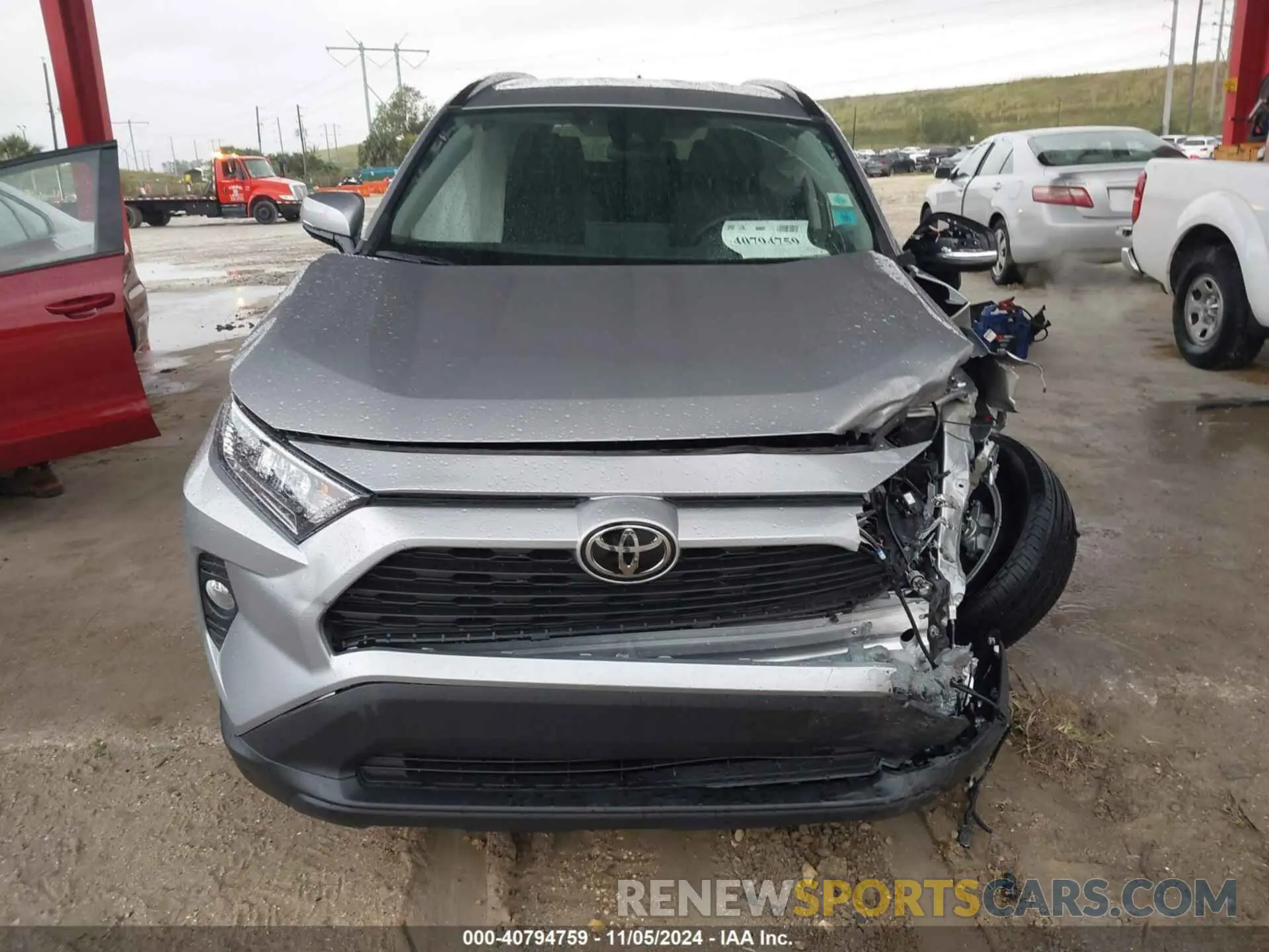 11 Photograph of a damaged car 2T3P1RFV2MC192267 TOYOTA RAV4 2021