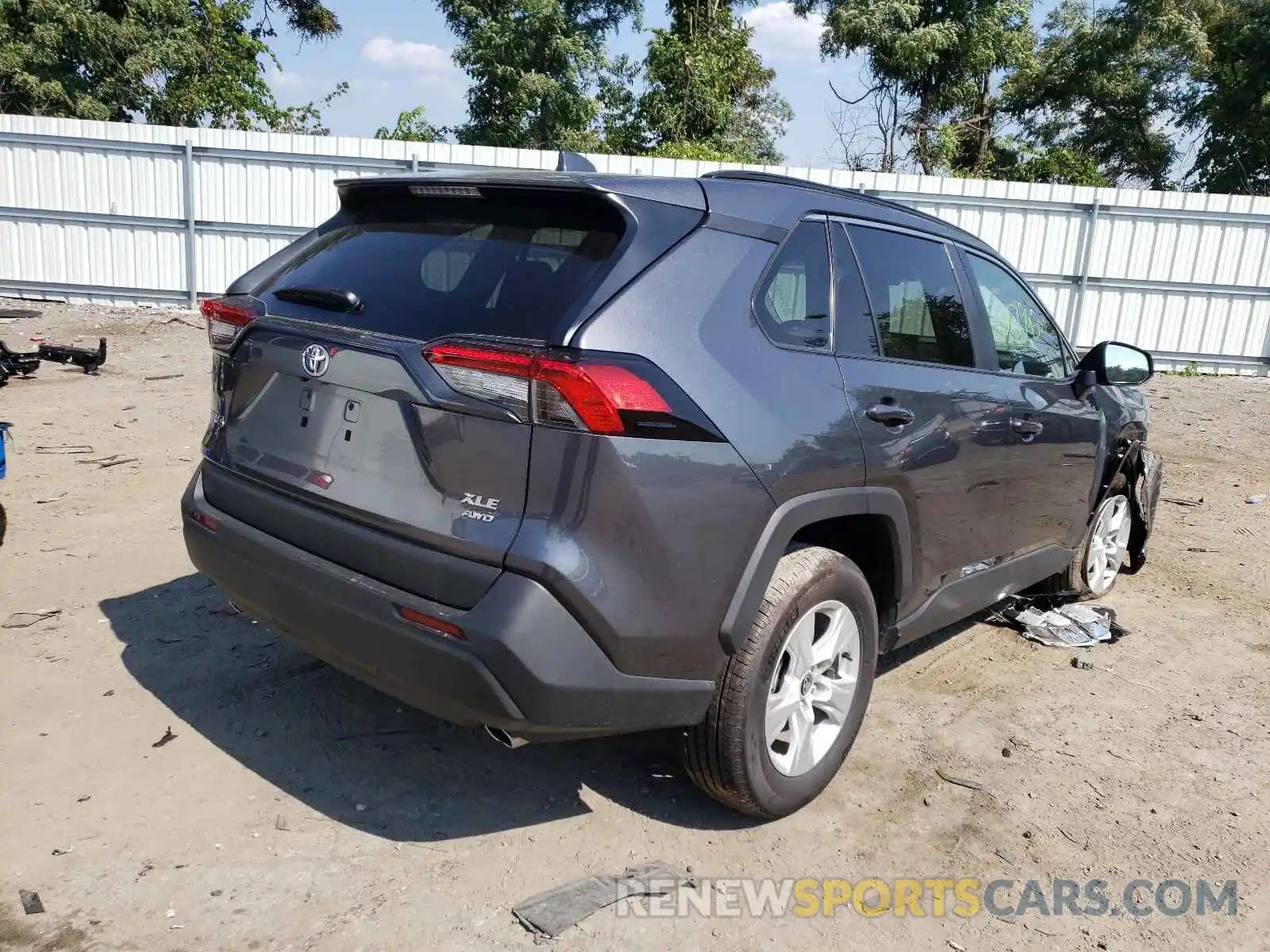 4 Photograph of a damaged car 2T3P1RFV2MC202196 TOYOTA RAV4 2021