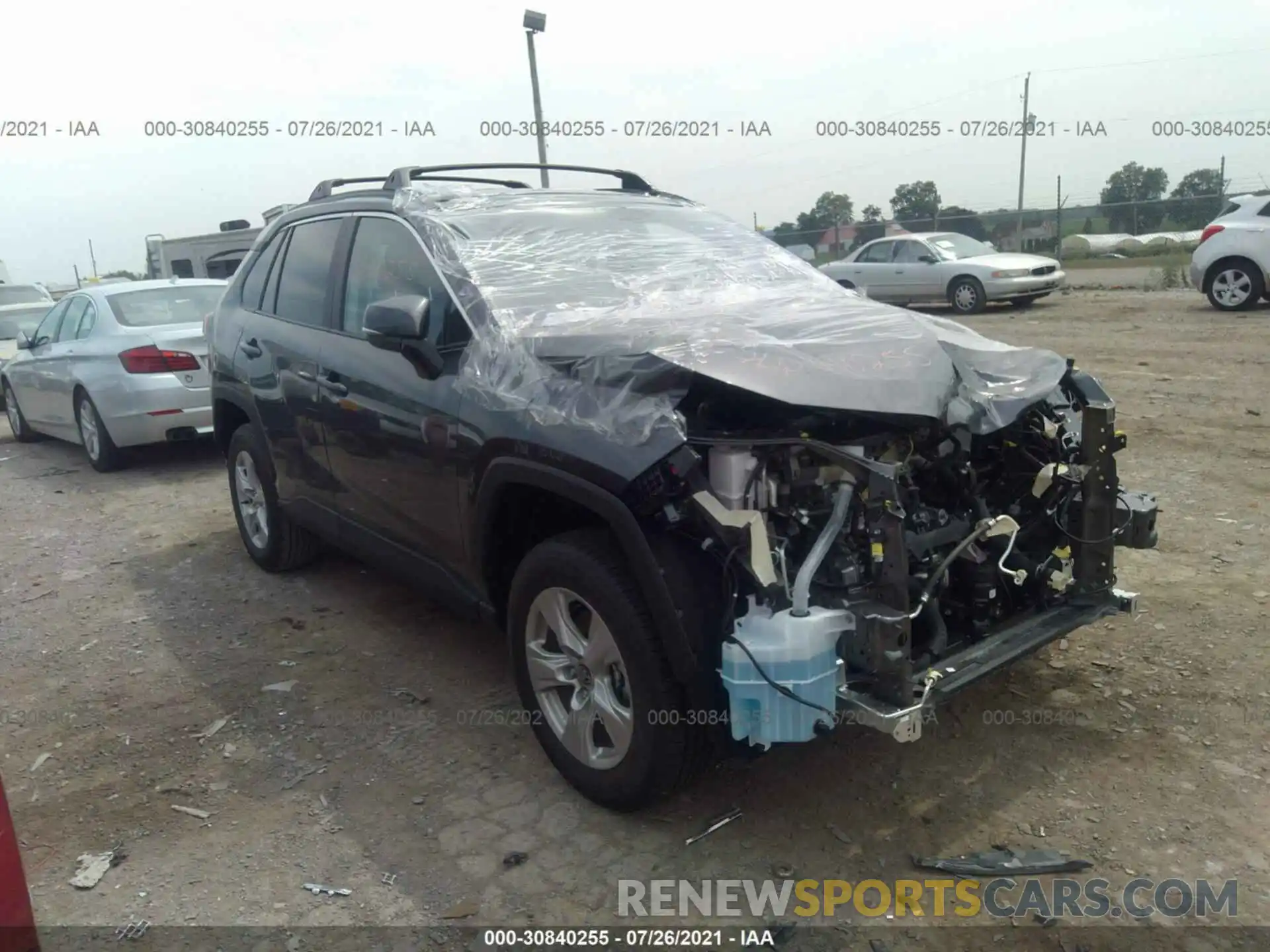 1 Photograph of a damaged car 2T3P1RFV2MC212419 TOYOTA RAV4 2021