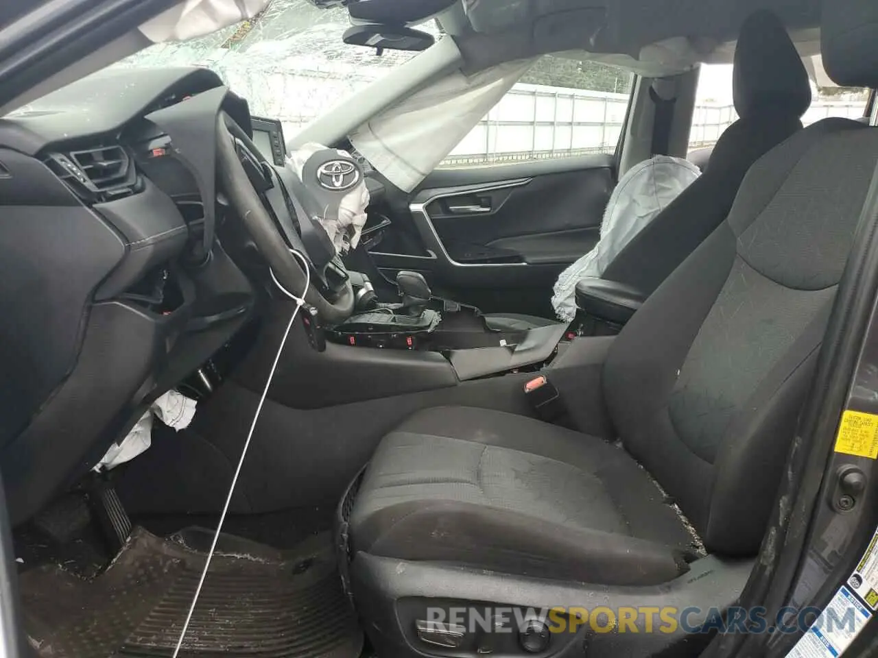 7 Photograph of a damaged car 2T3P1RFV2MC217278 TOYOTA RAV4 2021