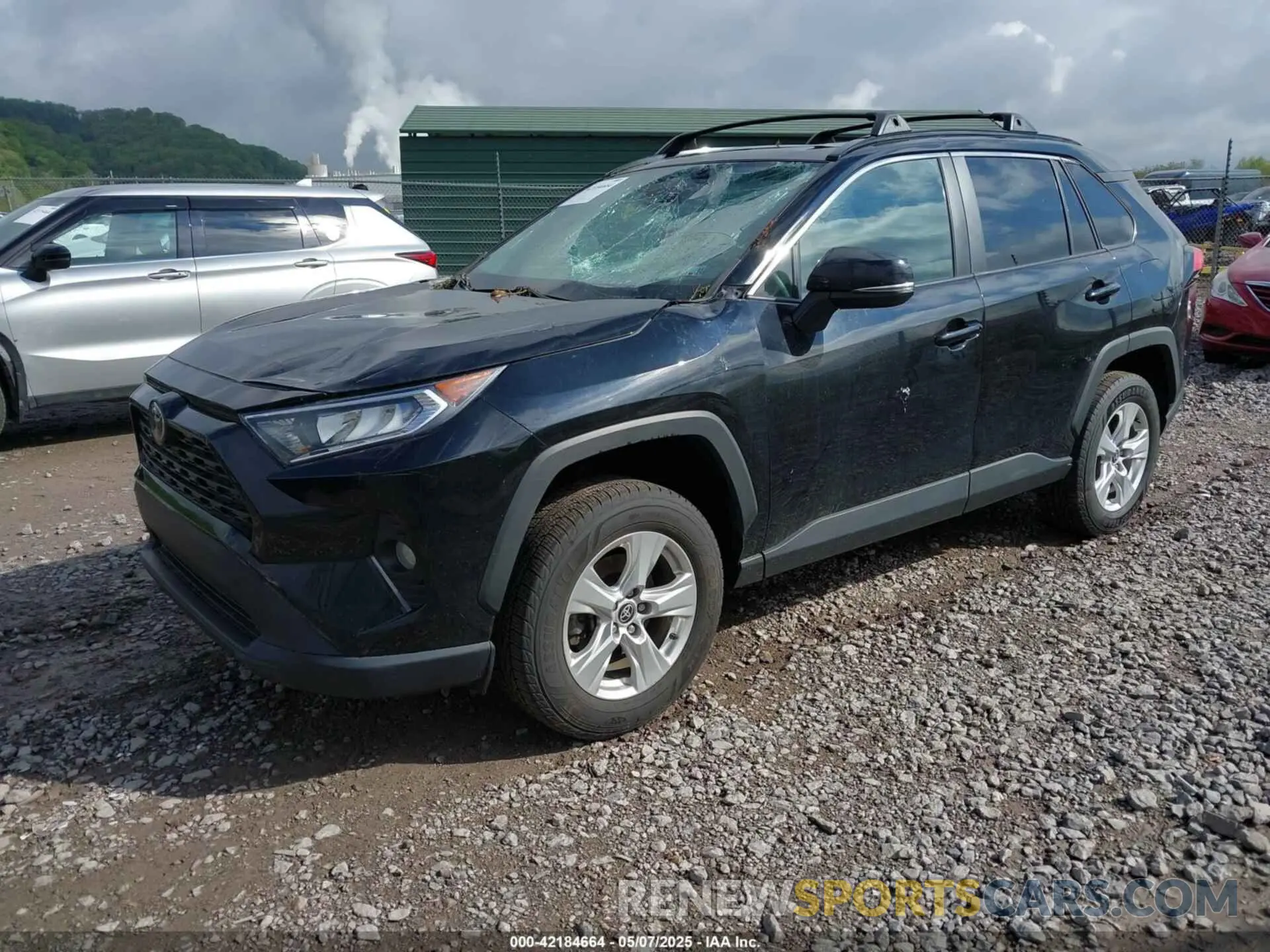2 Photograph of a damaged car 2T3P1RFV2MC248806 TOYOTA RAV4 2021