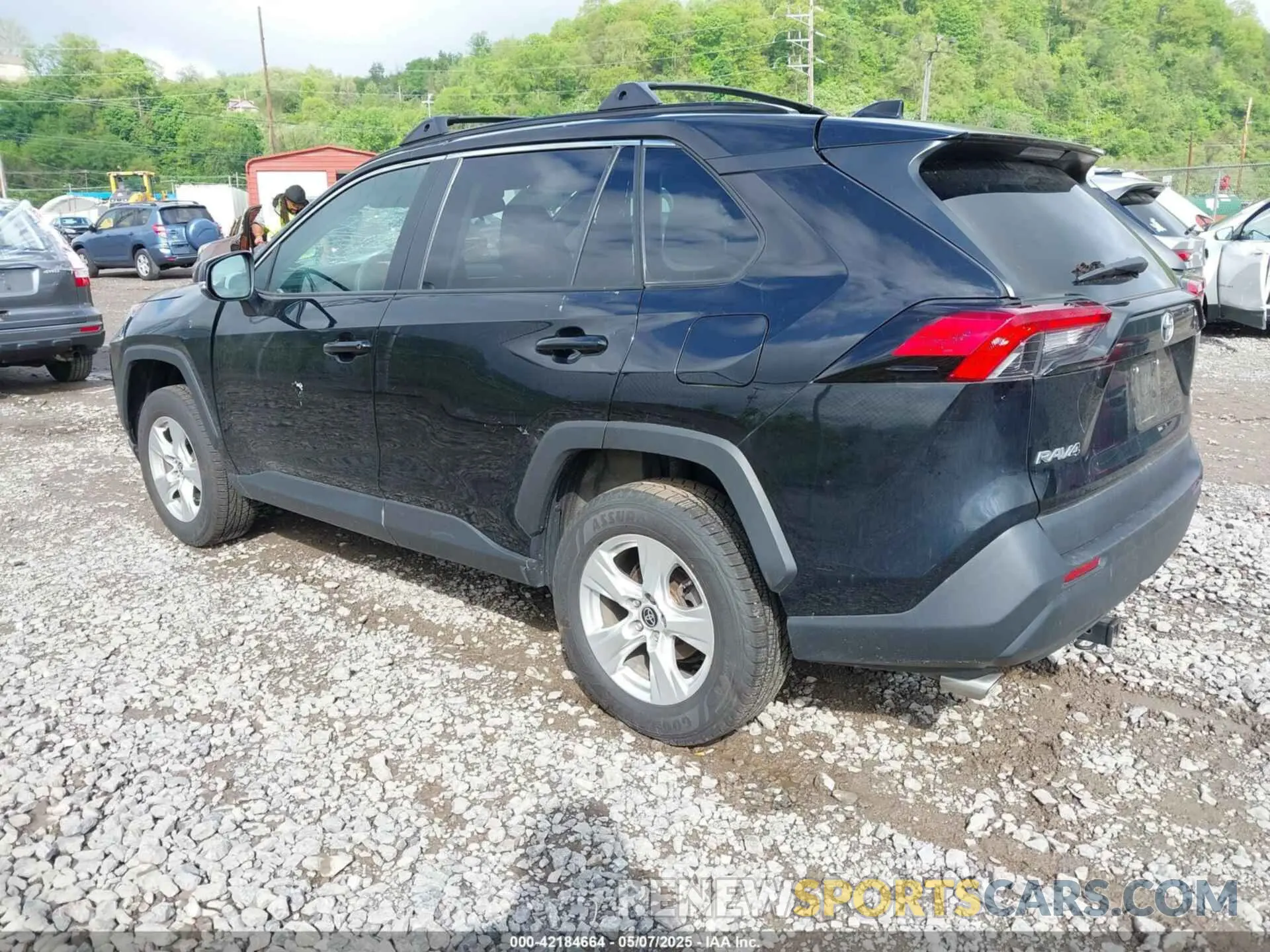 3 Photograph of a damaged car 2T3P1RFV2MC248806 TOYOTA RAV4 2021