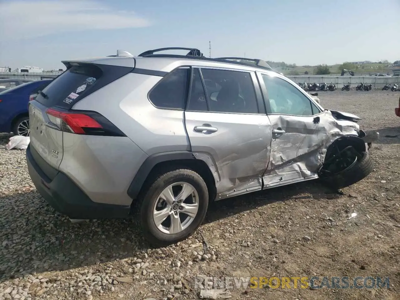 3 Photograph of a damaged car 2T3P1RFV2MC254749 TOYOTA RAV4 2021