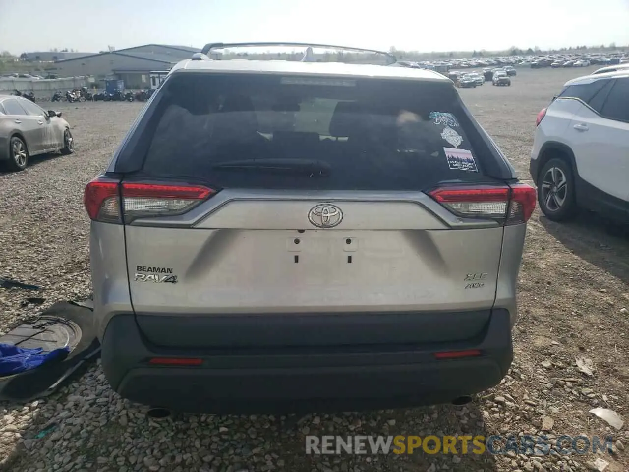 6 Photograph of a damaged car 2T3P1RFV2MC254749 TOYOTA RAV4 2021