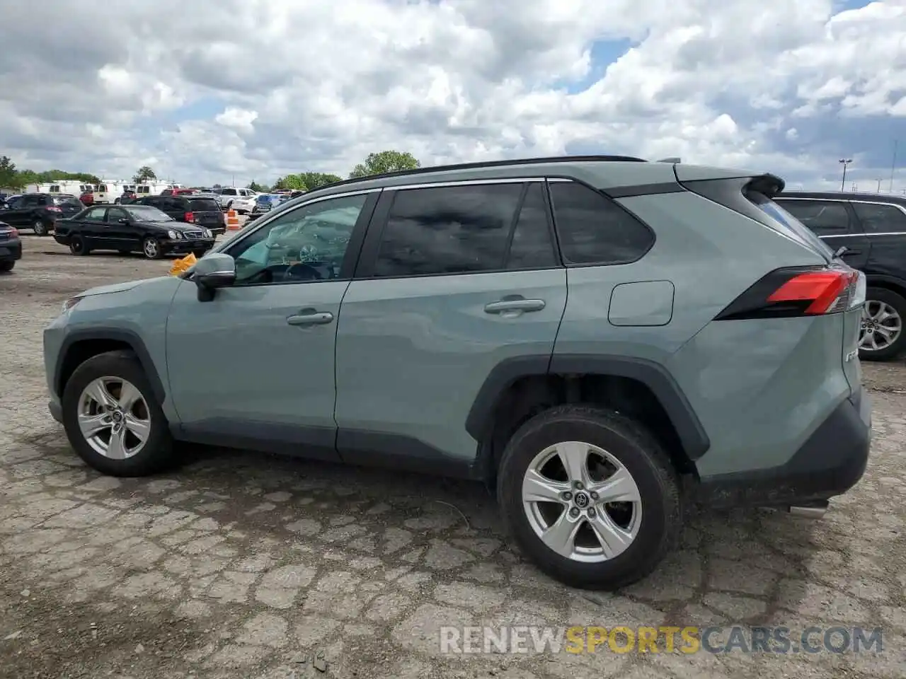 2 Photograph of a damaged car 2T3P1RFV2MW146503 TOYOTA RAV4 2021