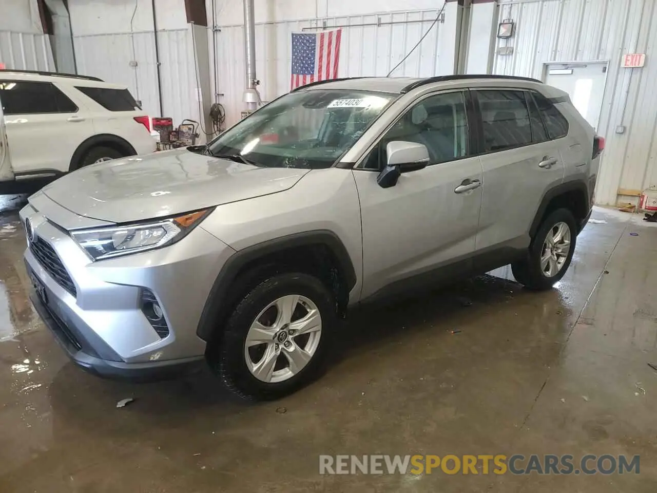 1 Photograph of a damaged car 2T3P1RFV2MW150213 TOYOTA RAV4 2021