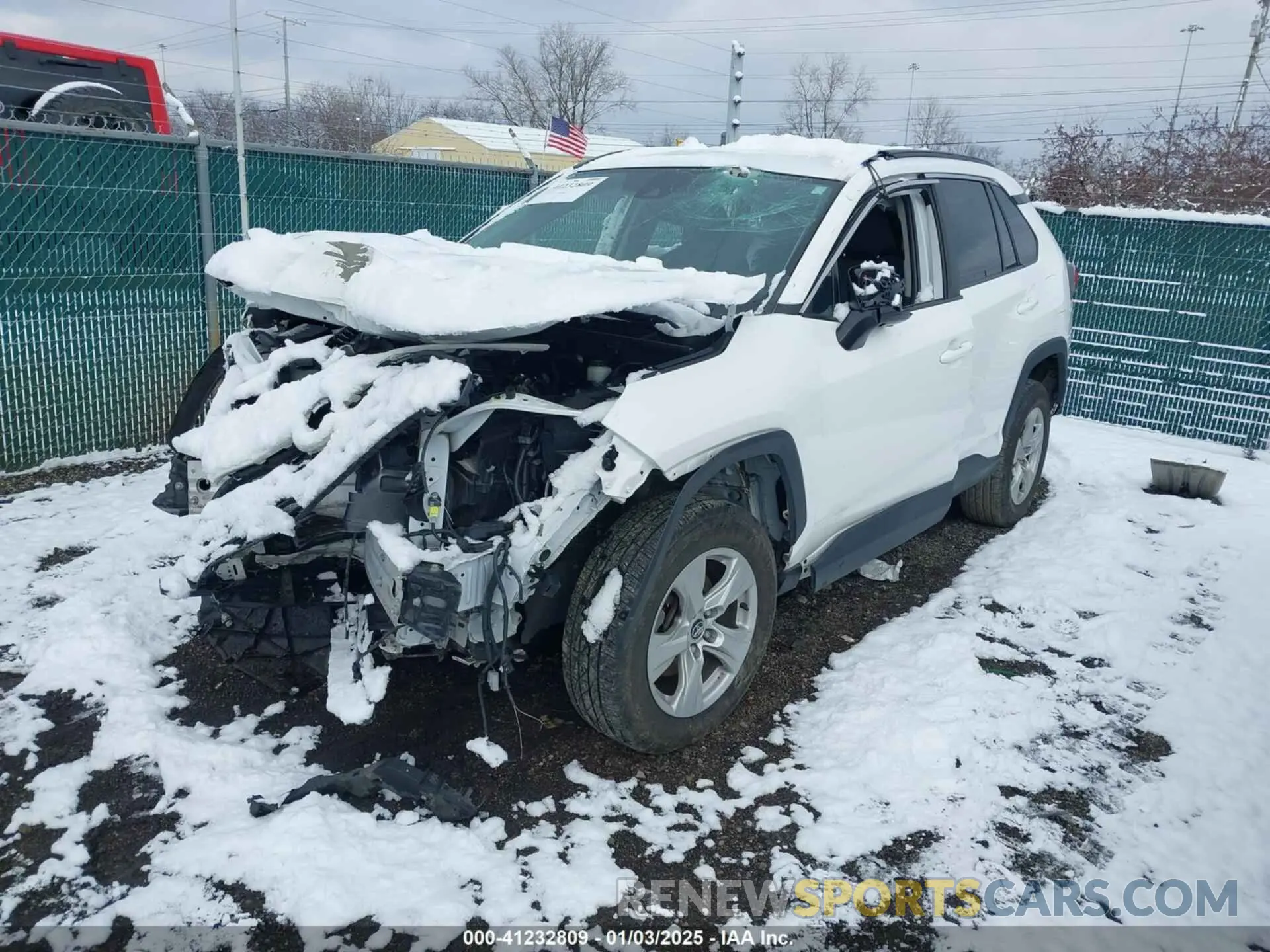 2 Photograph of a damaged car 2T3P1RFV2MW161602 TOYOTA RAV4 2021