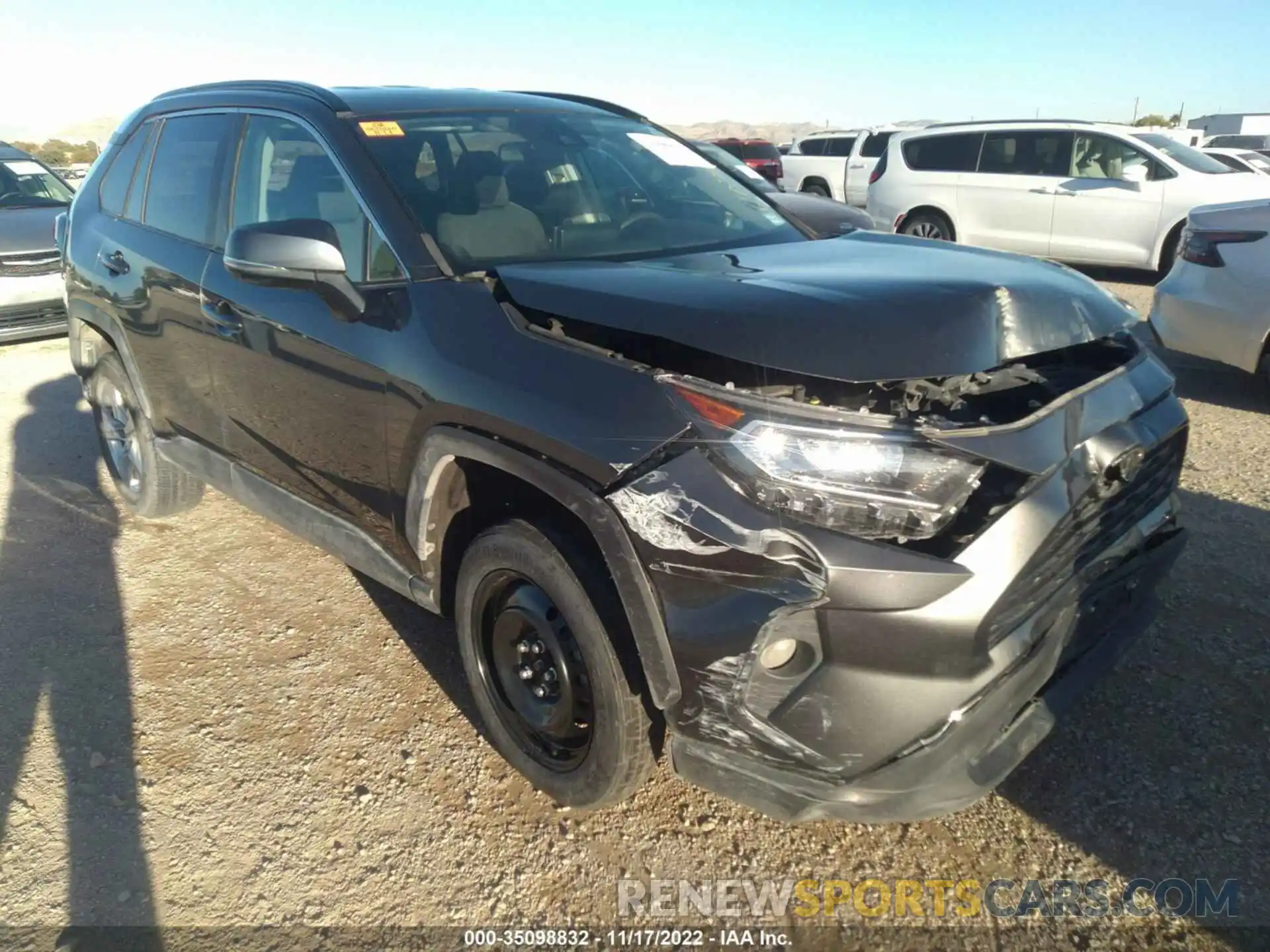 1 Photograph of a damaged car 2T3P1RFV2MW162295 TOYOTA RAV4 2021