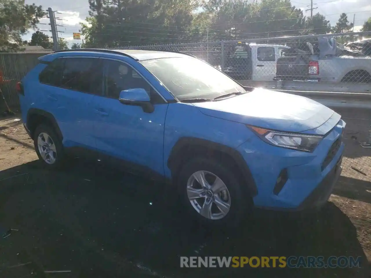 1 Photograph of a damaged car 2T3P1RFV2MW162930 TOYOTA RAV4 2021