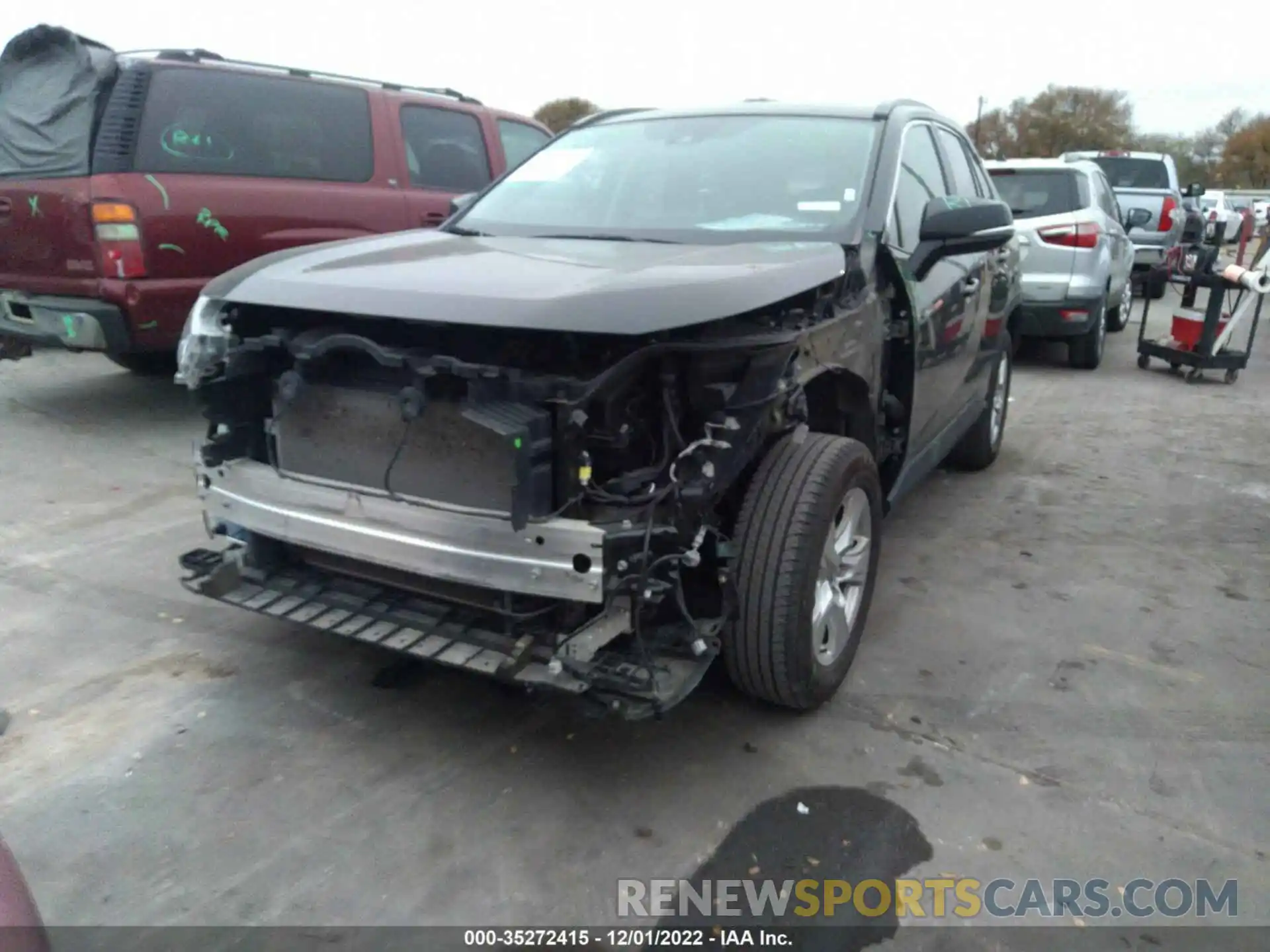 6 Photograph of a damaged car 2T3P1RFV2MW170428 TOYOTA RAV4 2021