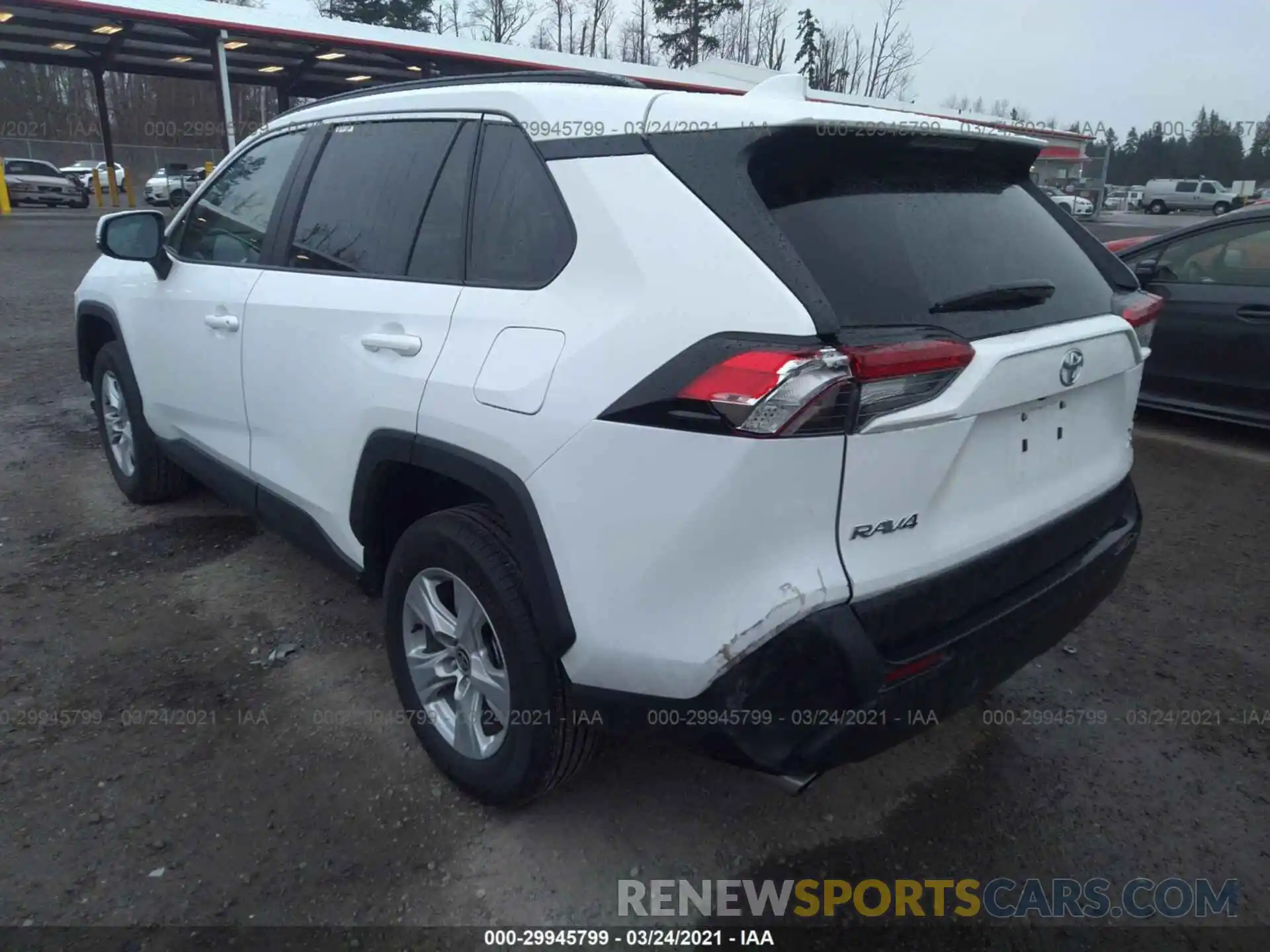 3 Photograph of a damaged car 2T3P1RFV2MW172938 TOYOTA RAV4 2021