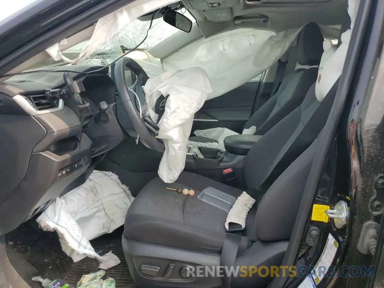 7 Photograph of a damaged car 2T3P1RFV2MW176620 TOYOTA RAV4 2021