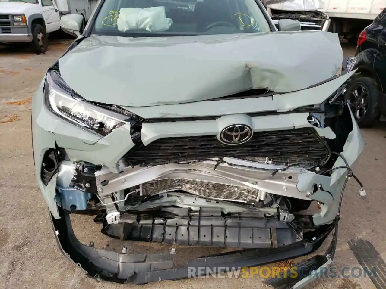 9 Photograph of a damaged car 2T3P1RFV2MW188346 TOYOTA RAV4 2021