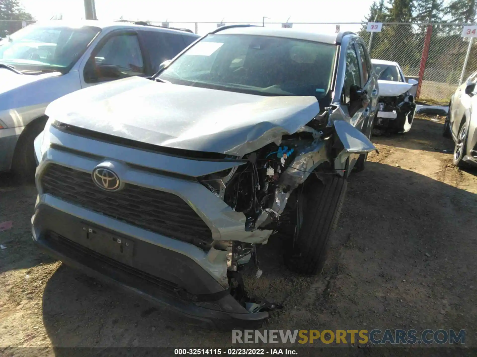 2 Photograph of a damaged car 2T3P1RFV2MW194258 TOYOTA RAV4 2021