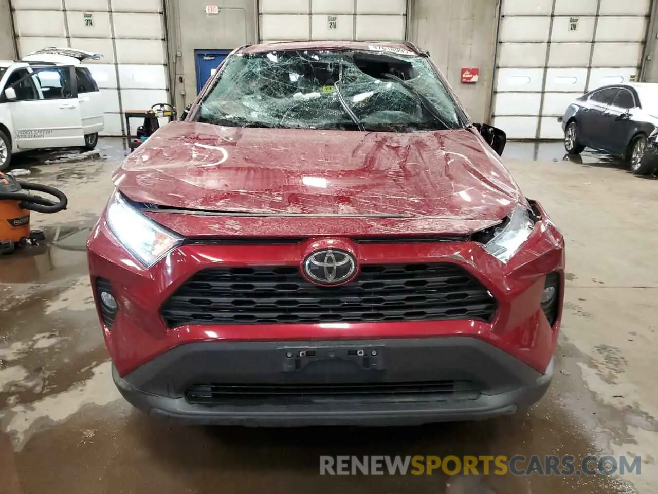 5 Photograph of a damaged car 2T3P1RFV2MW205016 TOYOTA RAV4 2021
