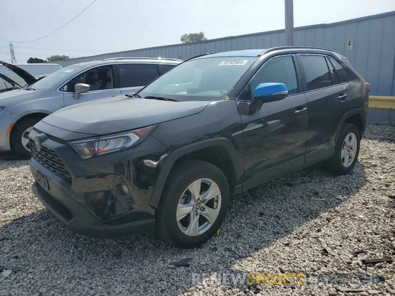 1 Photograph of a damaged car 2T3P1RFV2MW206067 TOYOTA RAV4 2021