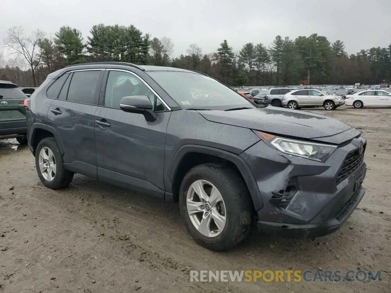 4 Photograph of a damaged car 2T3P1RFV2MW212550 TOYOTA RAV4 2021