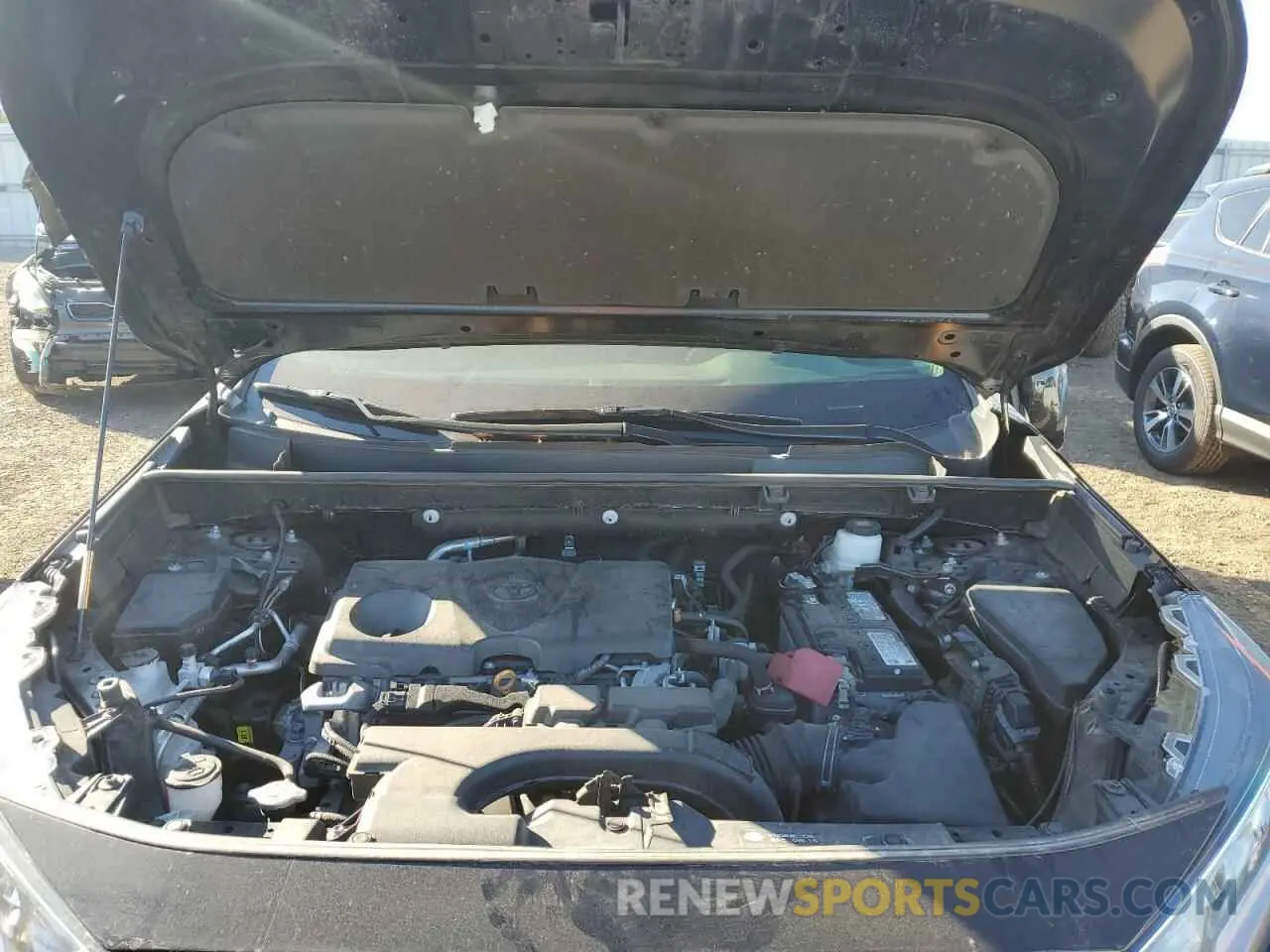 11 Photograph of a damaged car 2T3P1RFV3MC164171 TOYOTA RAV4 2021