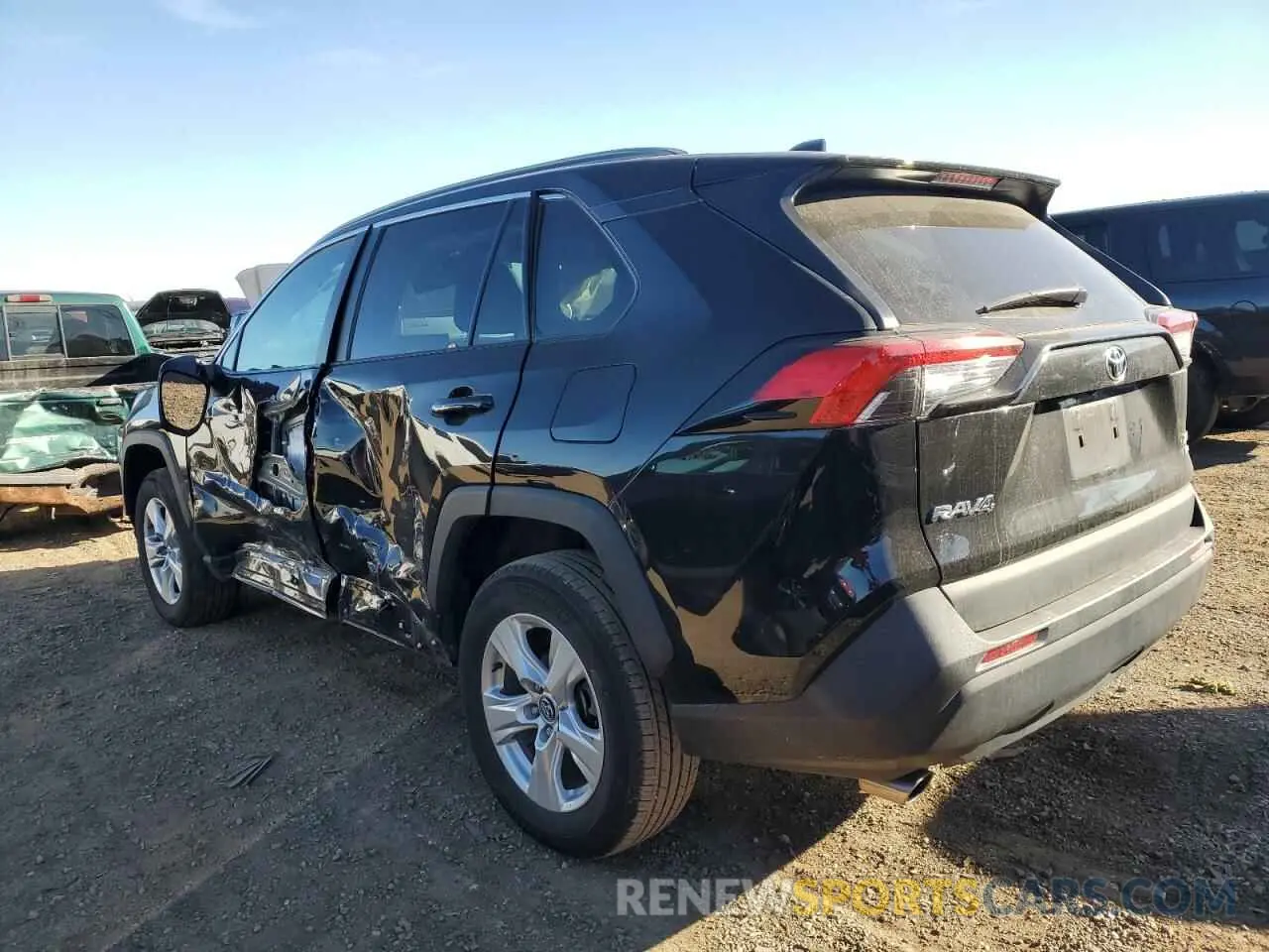 2 Photograph of a damaged car 2T3P1RFV3MC164171 TOYOTA RAV4 2021