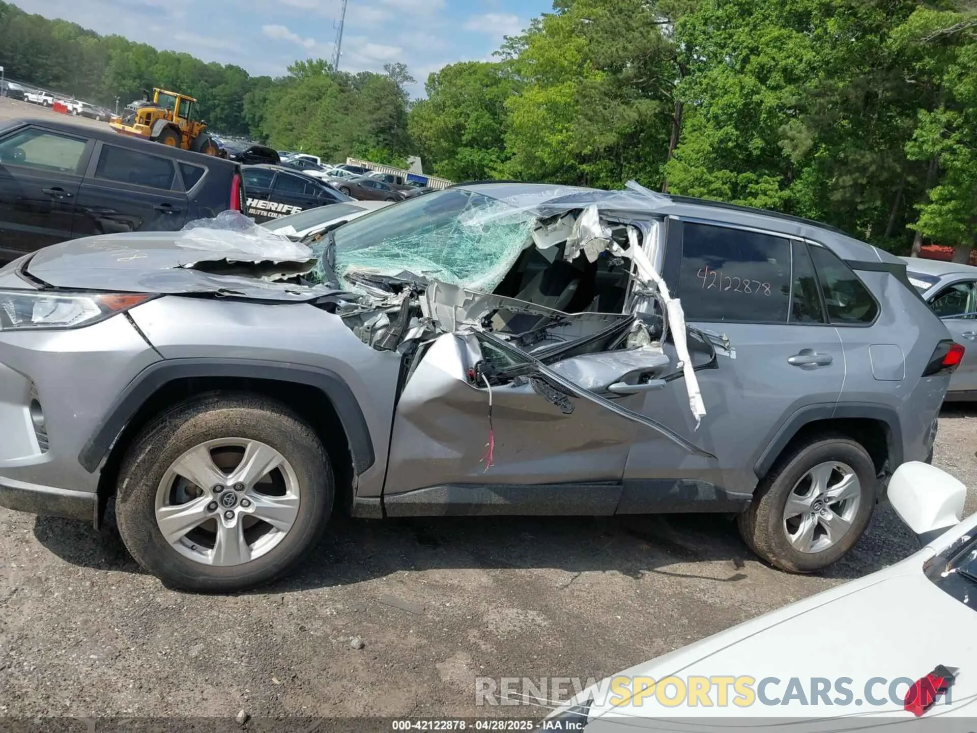 13 Photograph of a damaged car 2T3P1RFV3MC167877 TOYOTA RAV4 2021