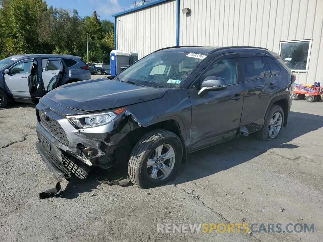 1 Photograph of a damaged car 2T3P1RFV3MC169094 TOYOTA RAV4 2021