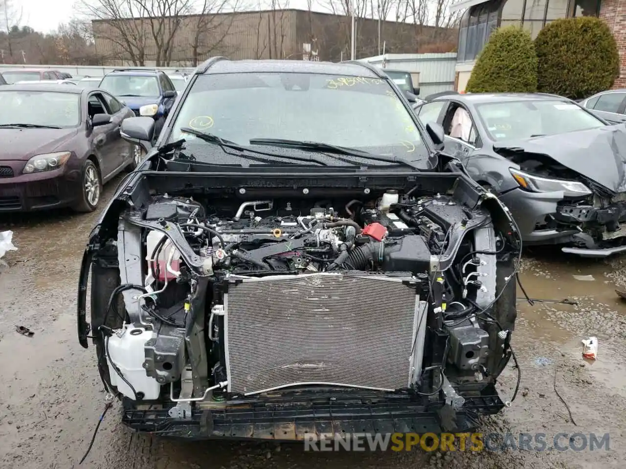 9 Photograph of a damaged car 2T3P1RFV3MC179981 TOYOTA RAV4 2021