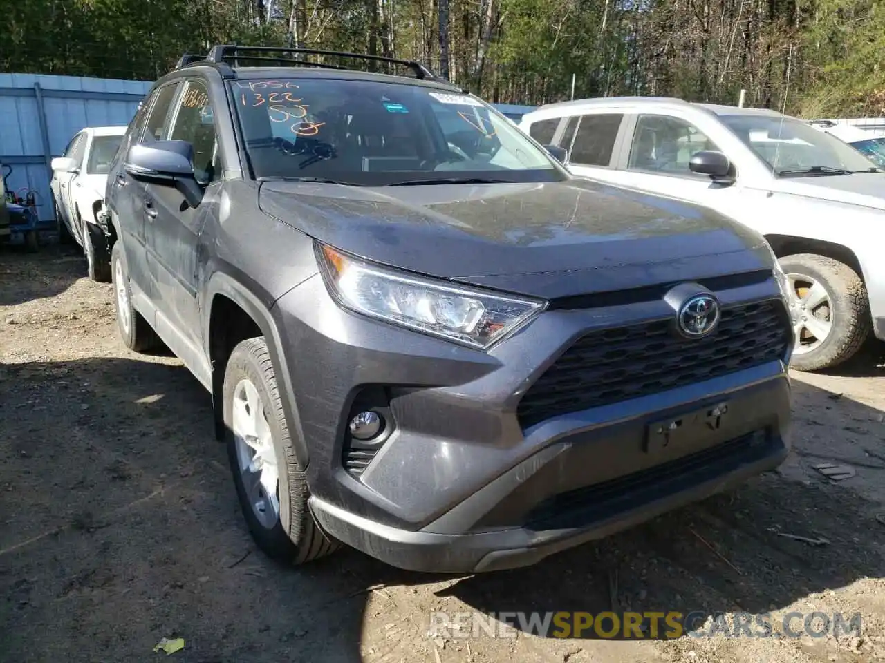 1 Photograph of a damaged car 2T3P1RFV3MC215703 TOYOTA RAV4 2021