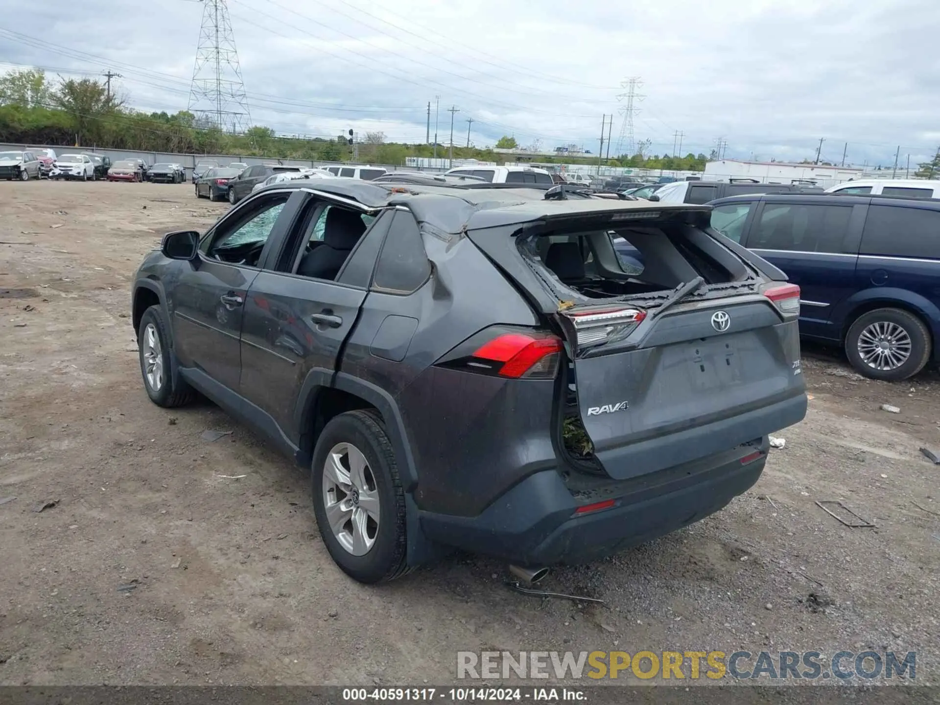 3 Photograph of a damaged car 2T3P1RFV3MC215832 TOYOTA RAV4 2021