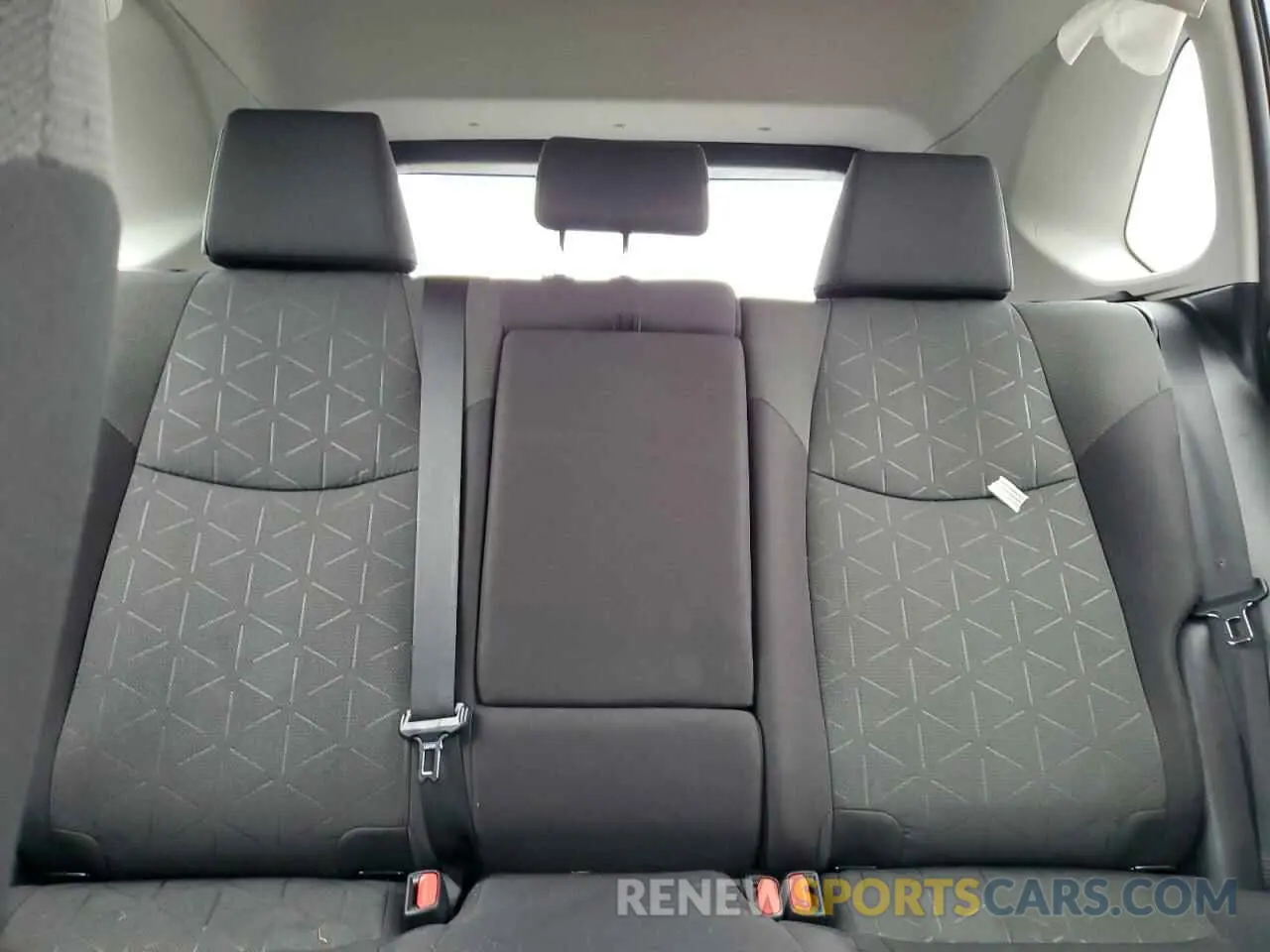 10 Photograph of a damaged car 2T3P1RFV3MC227382 TOYOTA RAV4 2021
